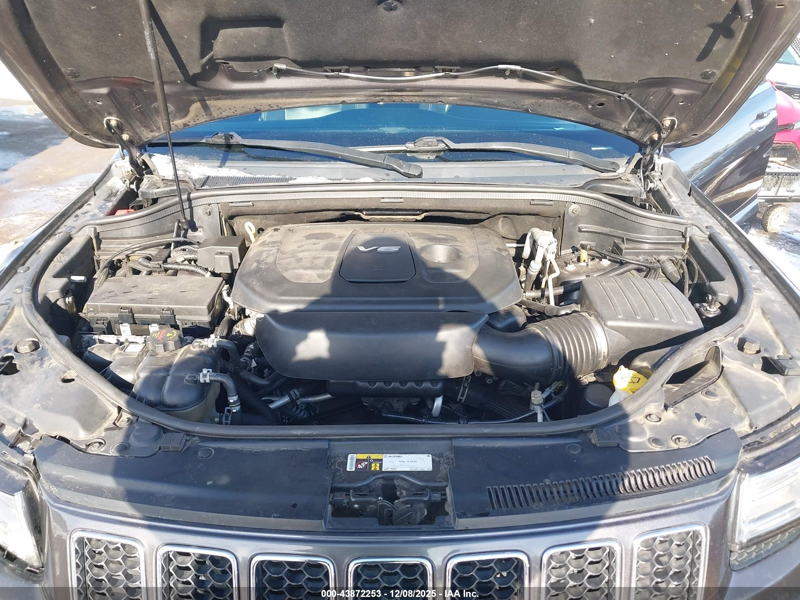 JEEP GRAND image 10