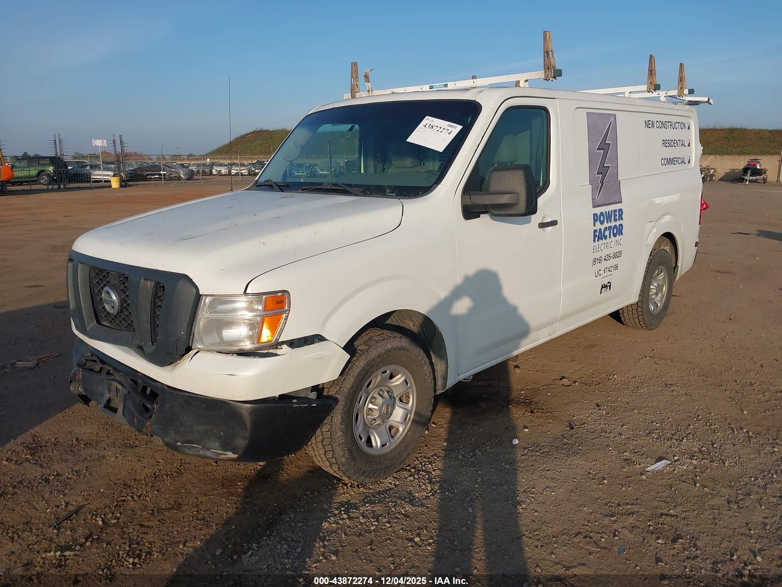 NISSAN NV image 2