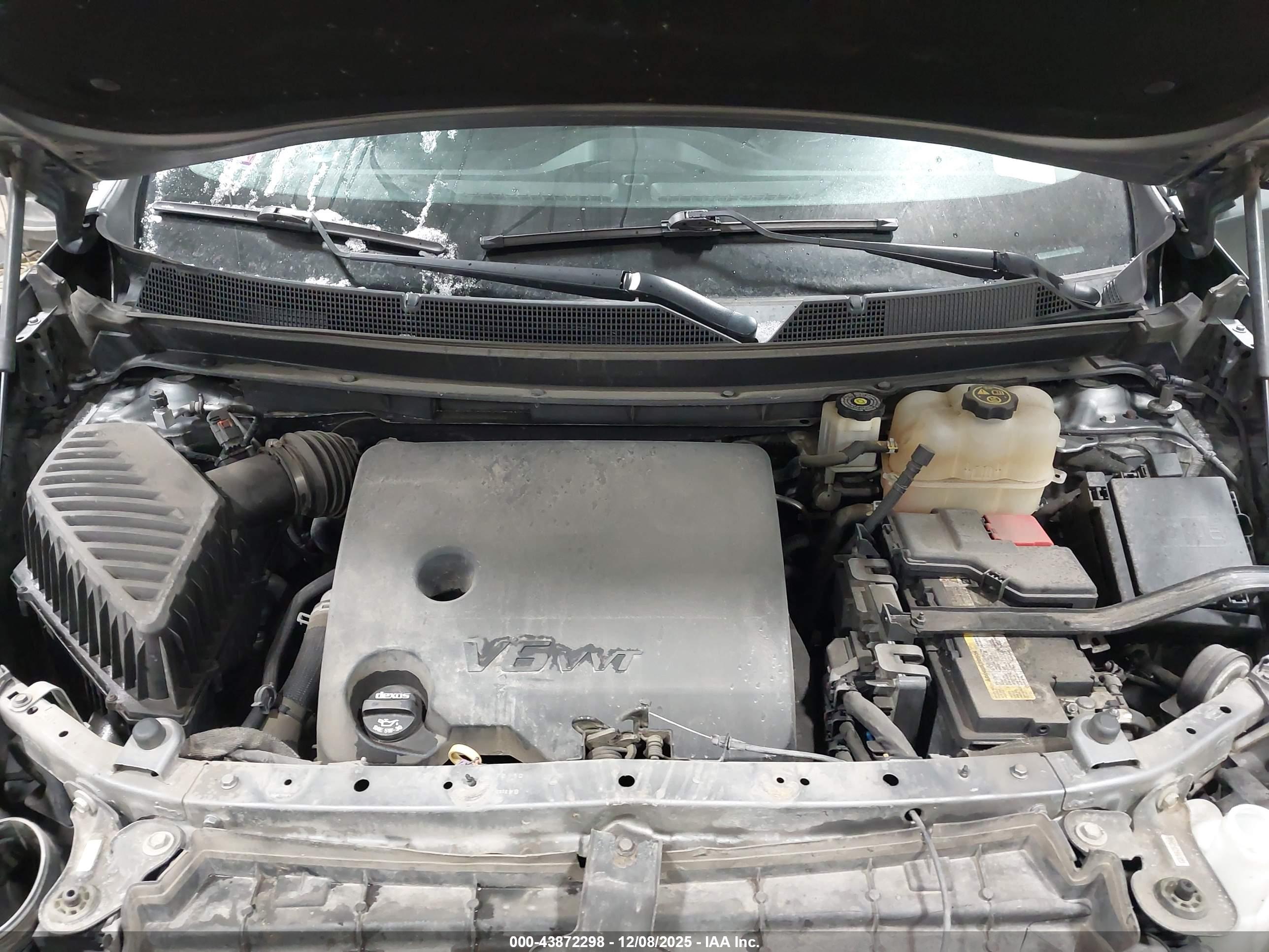 CHEVROLET TRAVERSE image 10