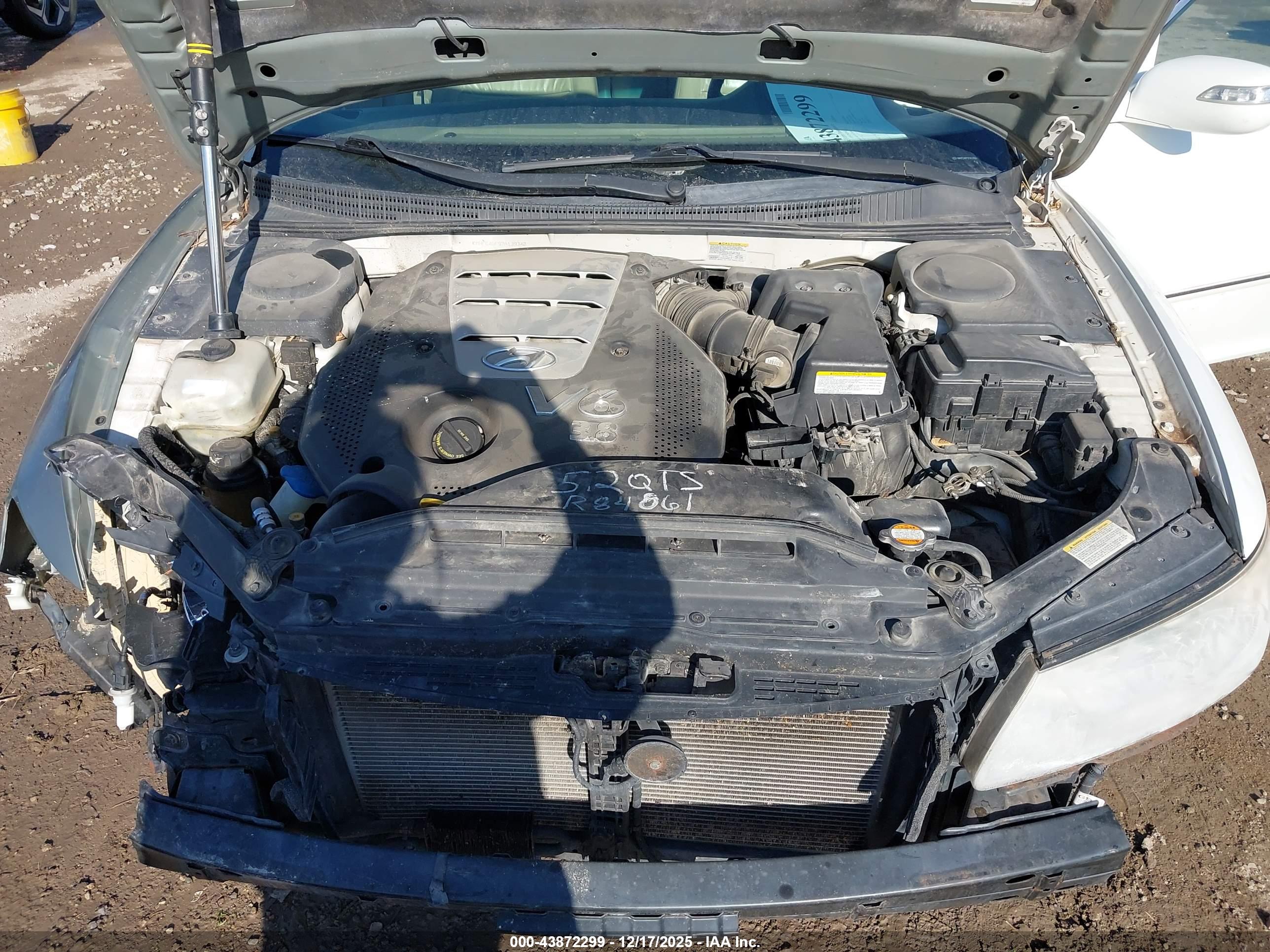 HYUNDAI AZERA image 10