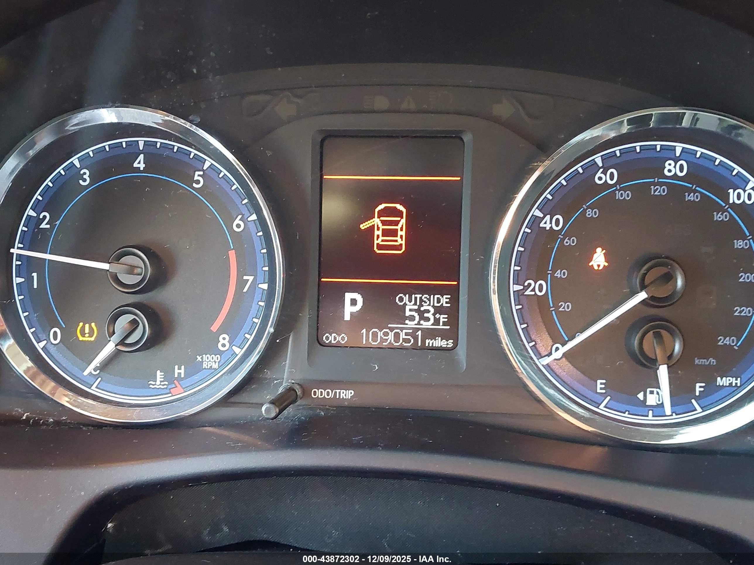 TOYOTA COROLLA image 7