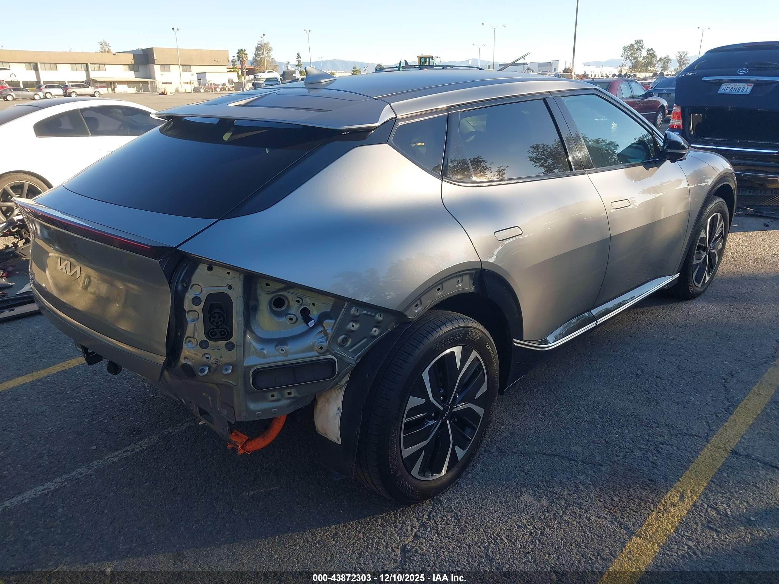 KIA EV6 image 4