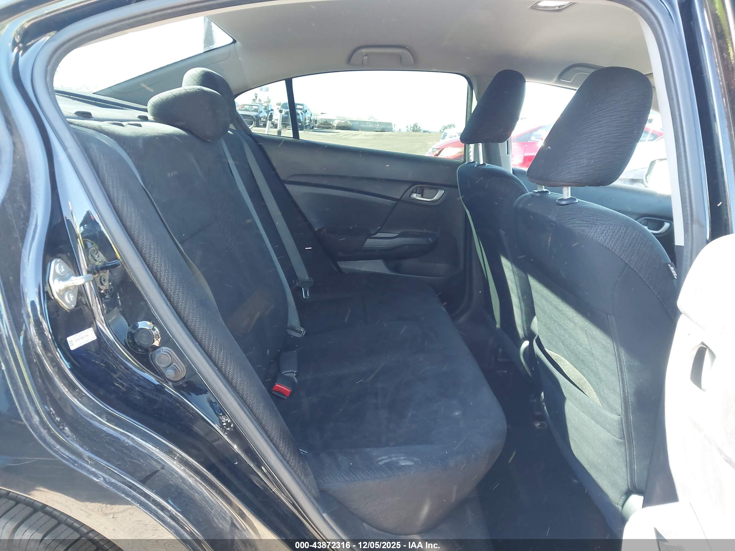 HONDA CIVIC image 8