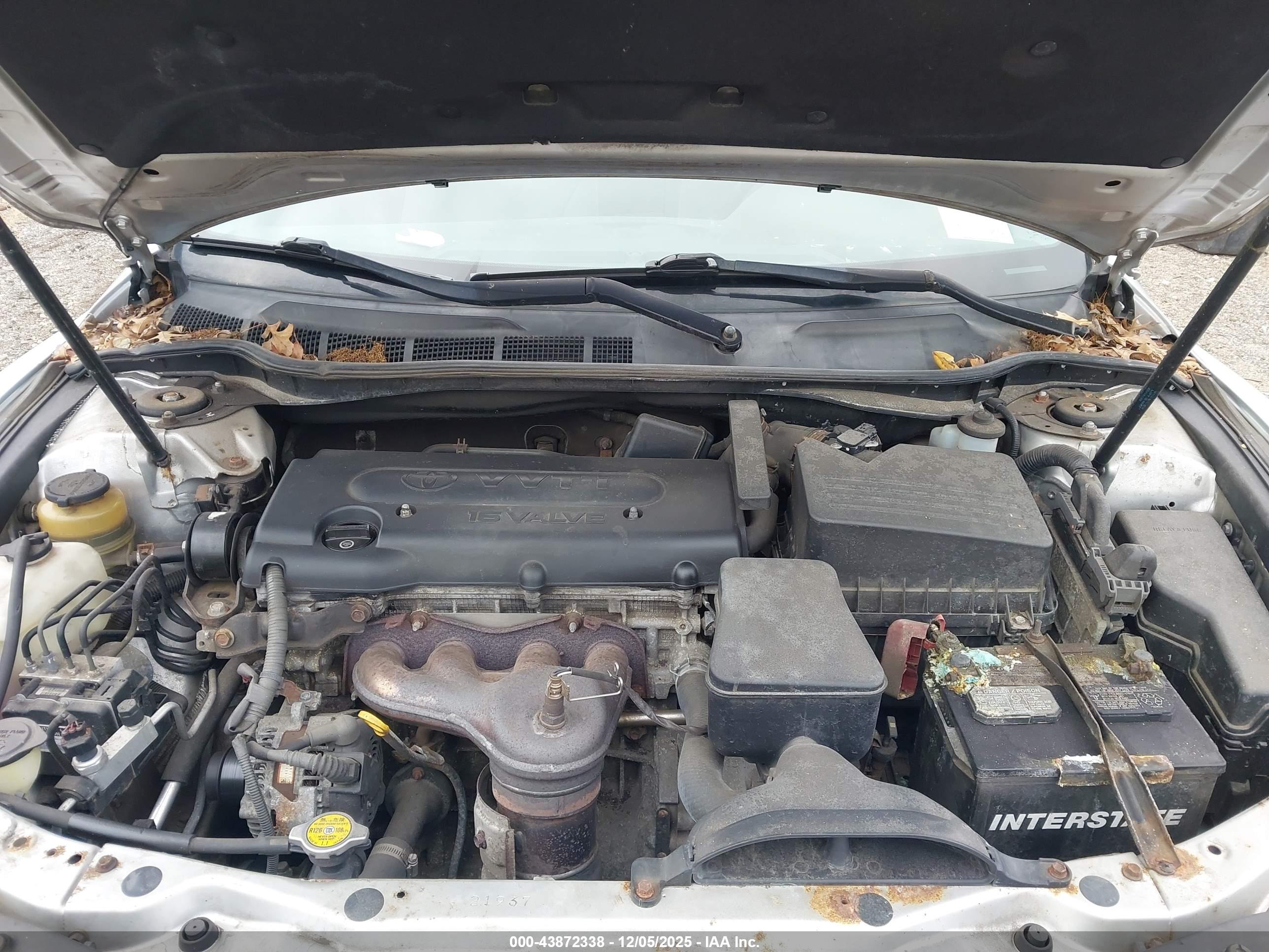 TOYOTA CAMRY image 10