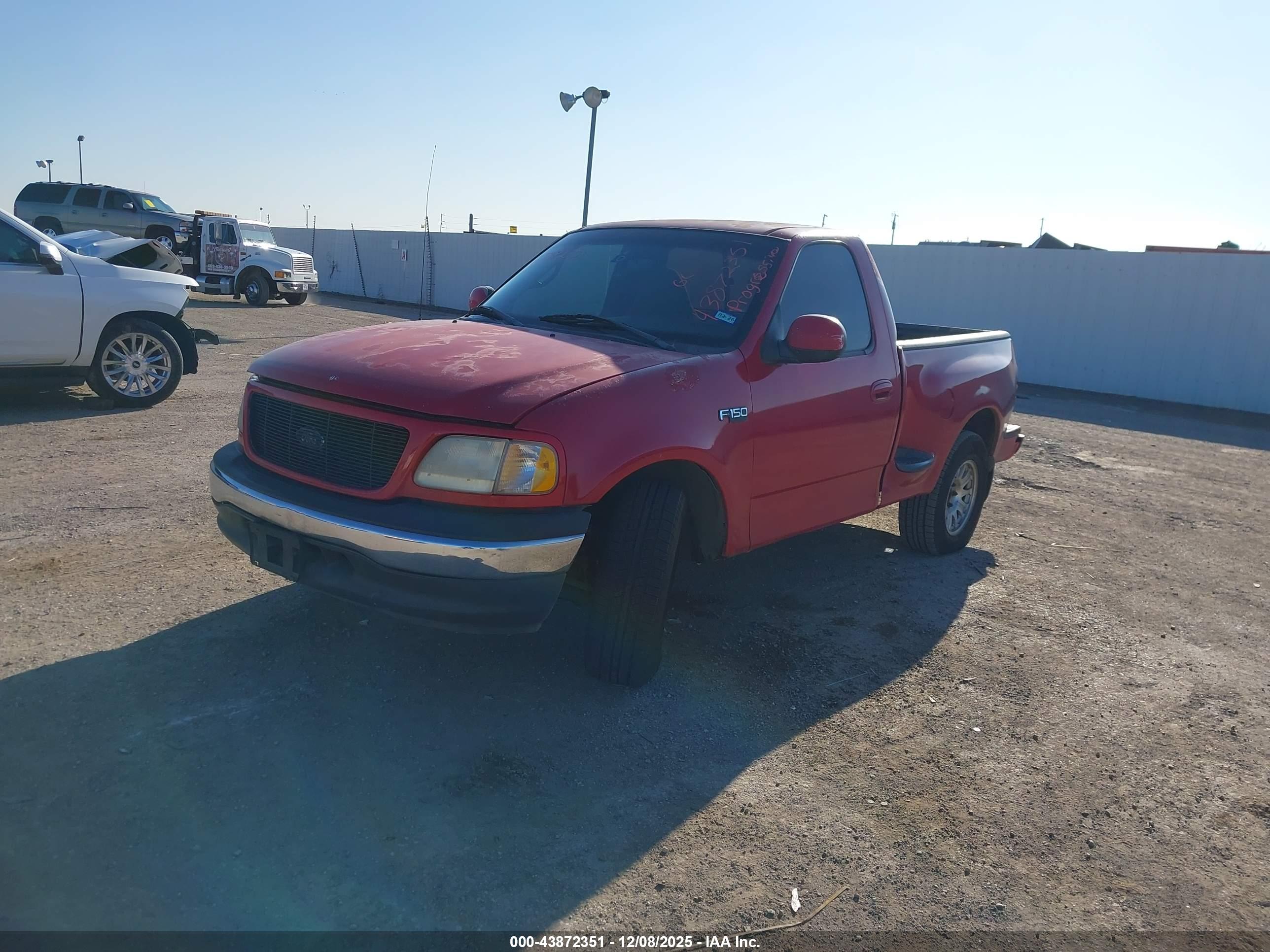 FORD F-150 image 2