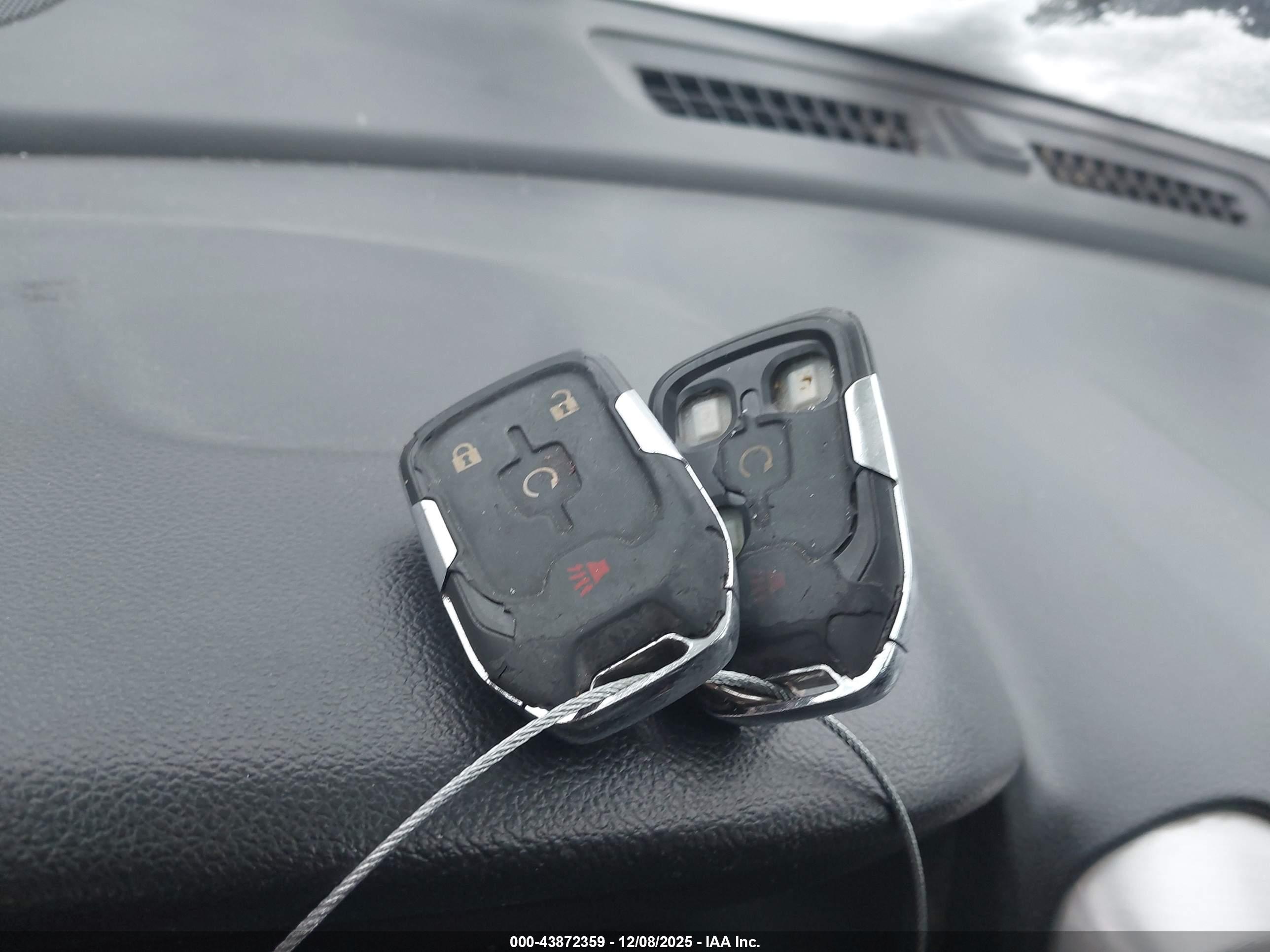 GMC TERRAIN image 11