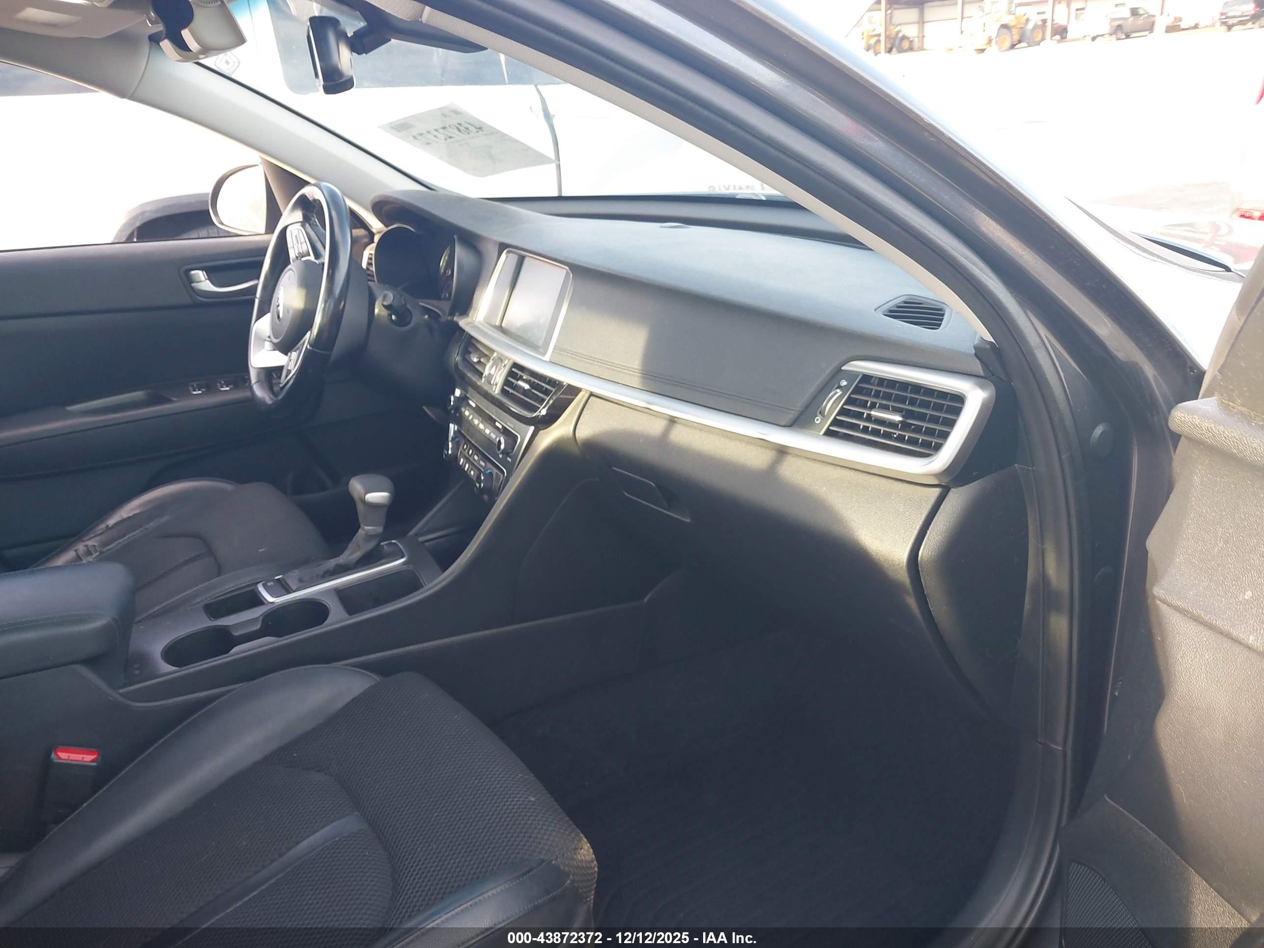 KIA OPTIMA image 5