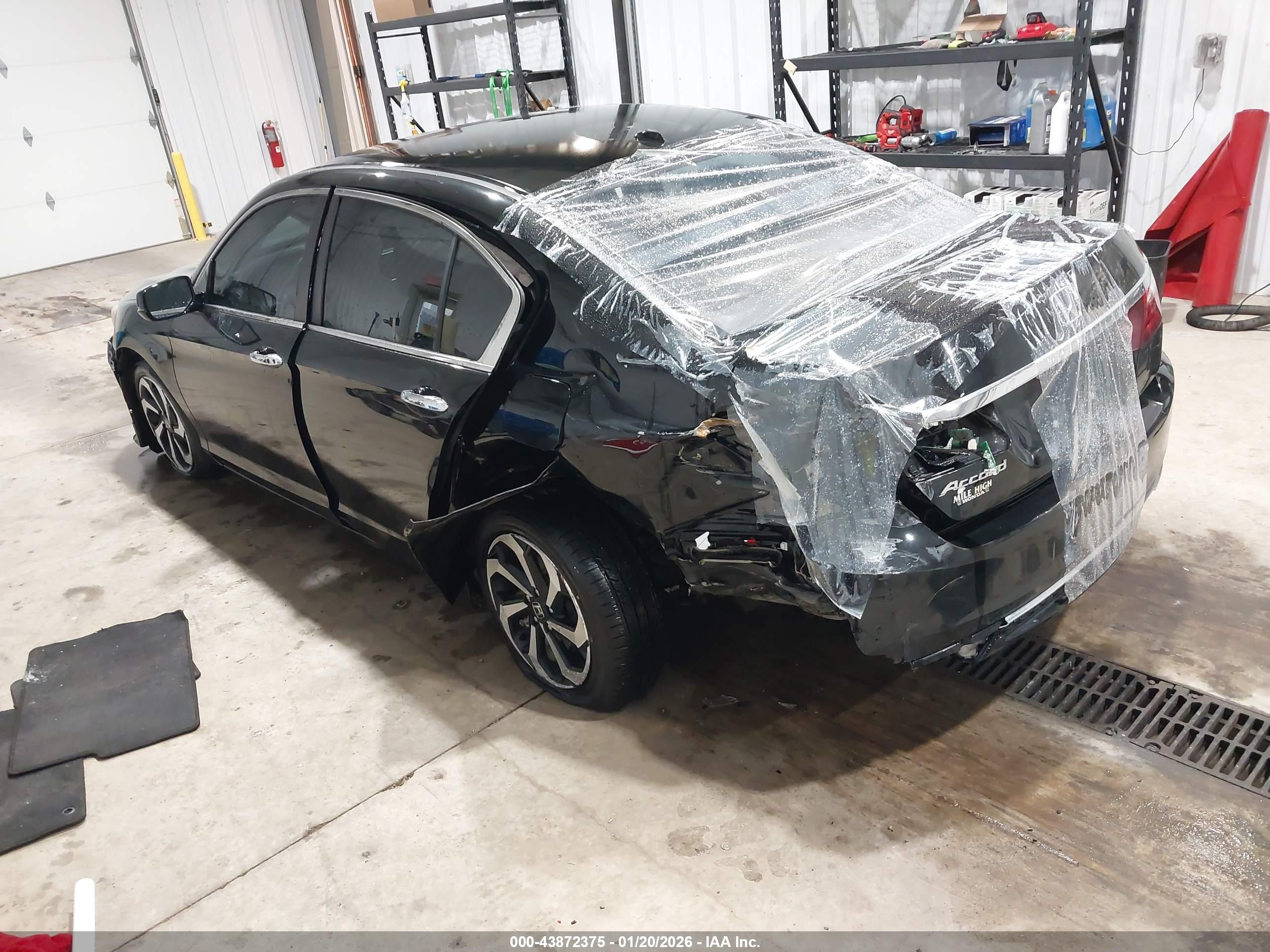 HONDA ACCORD image 3