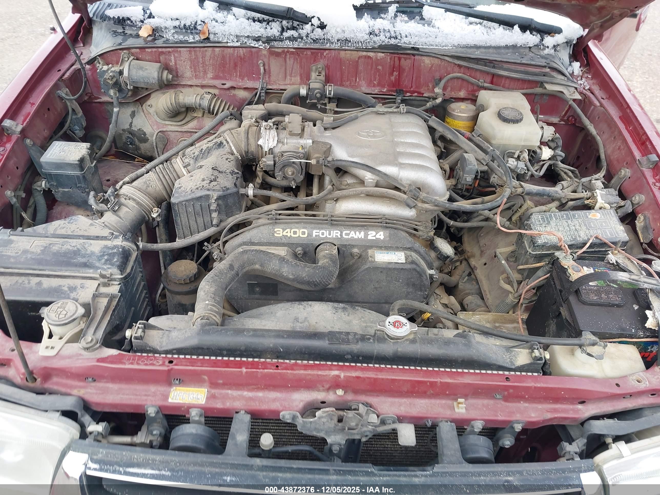 TOYOTA 4RUNNER image 10