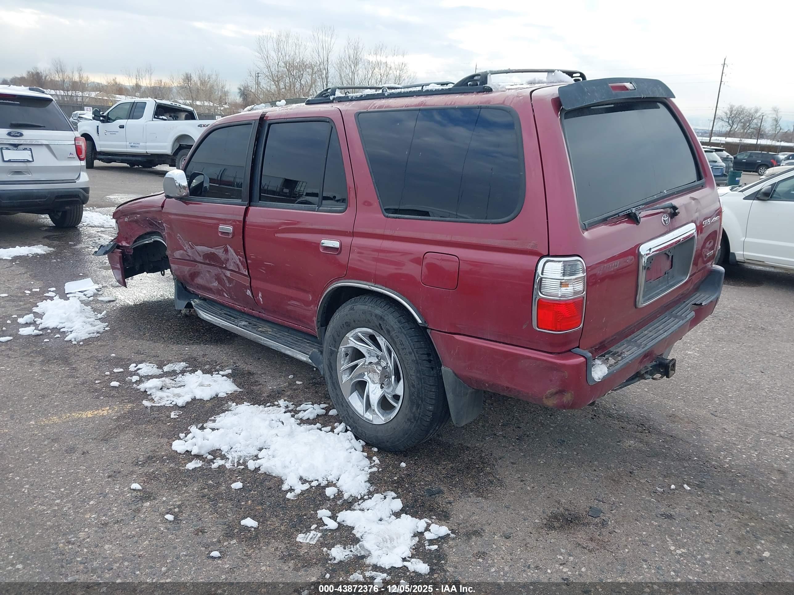 TOYOTA 4RUNNER image 3