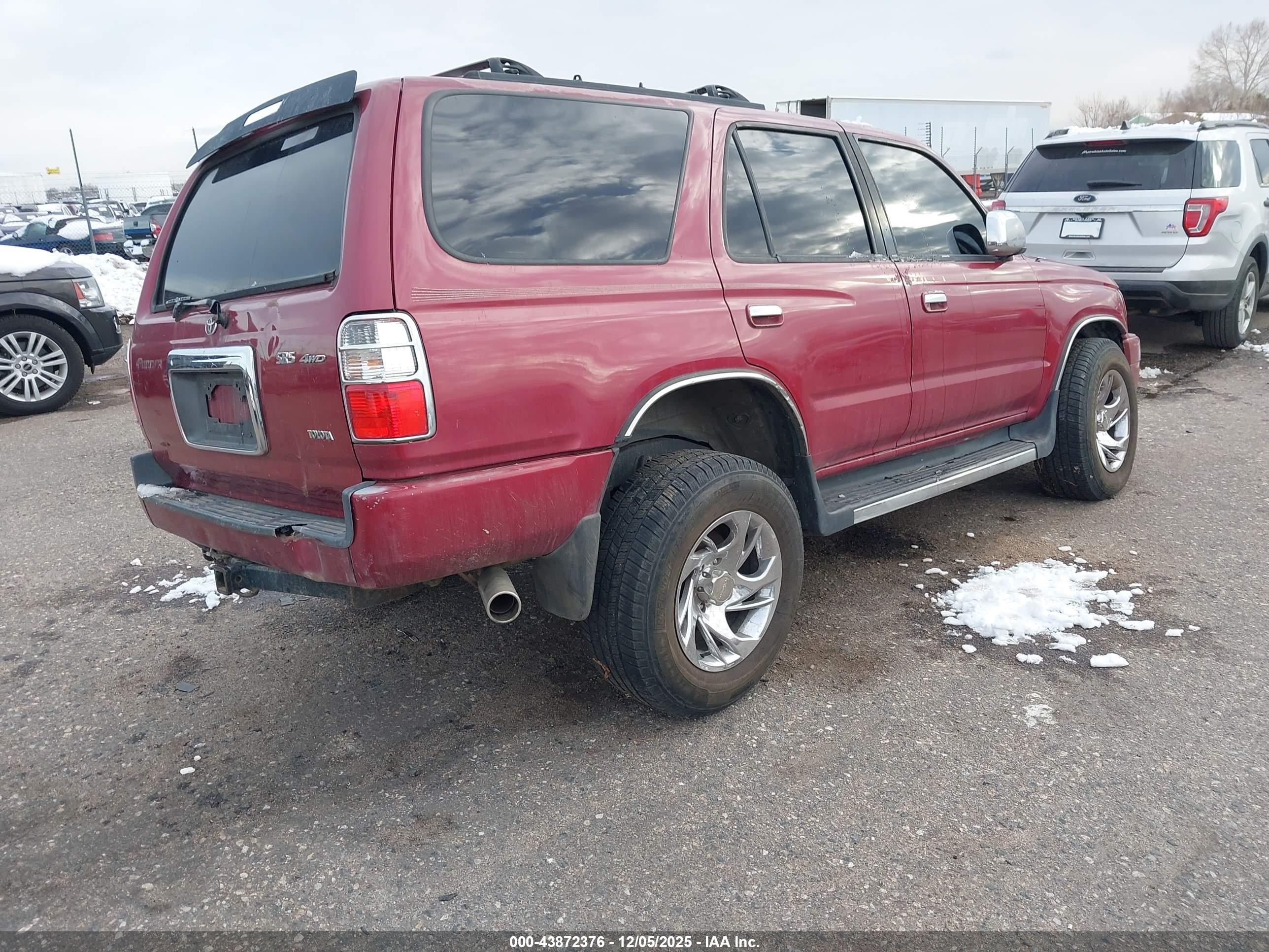 TOYOTA 4RUNNER image 4