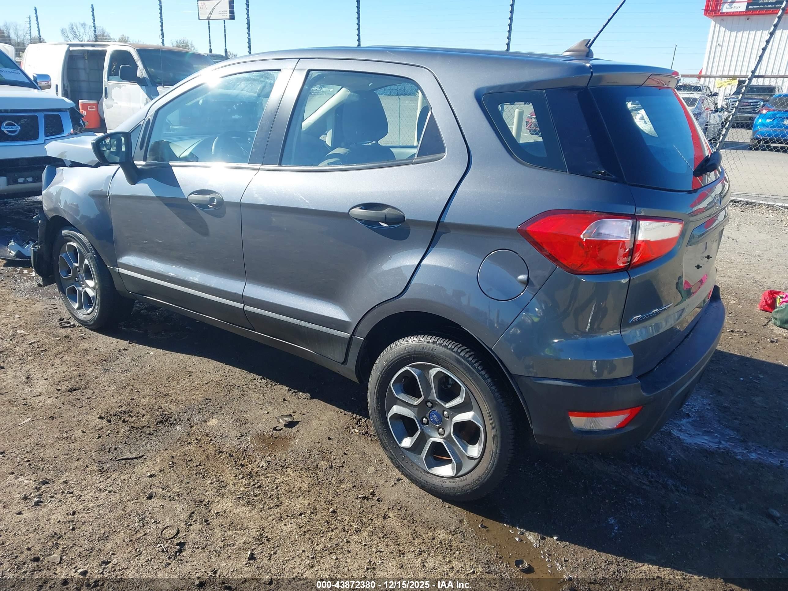 FORD ECOSPORT image 3