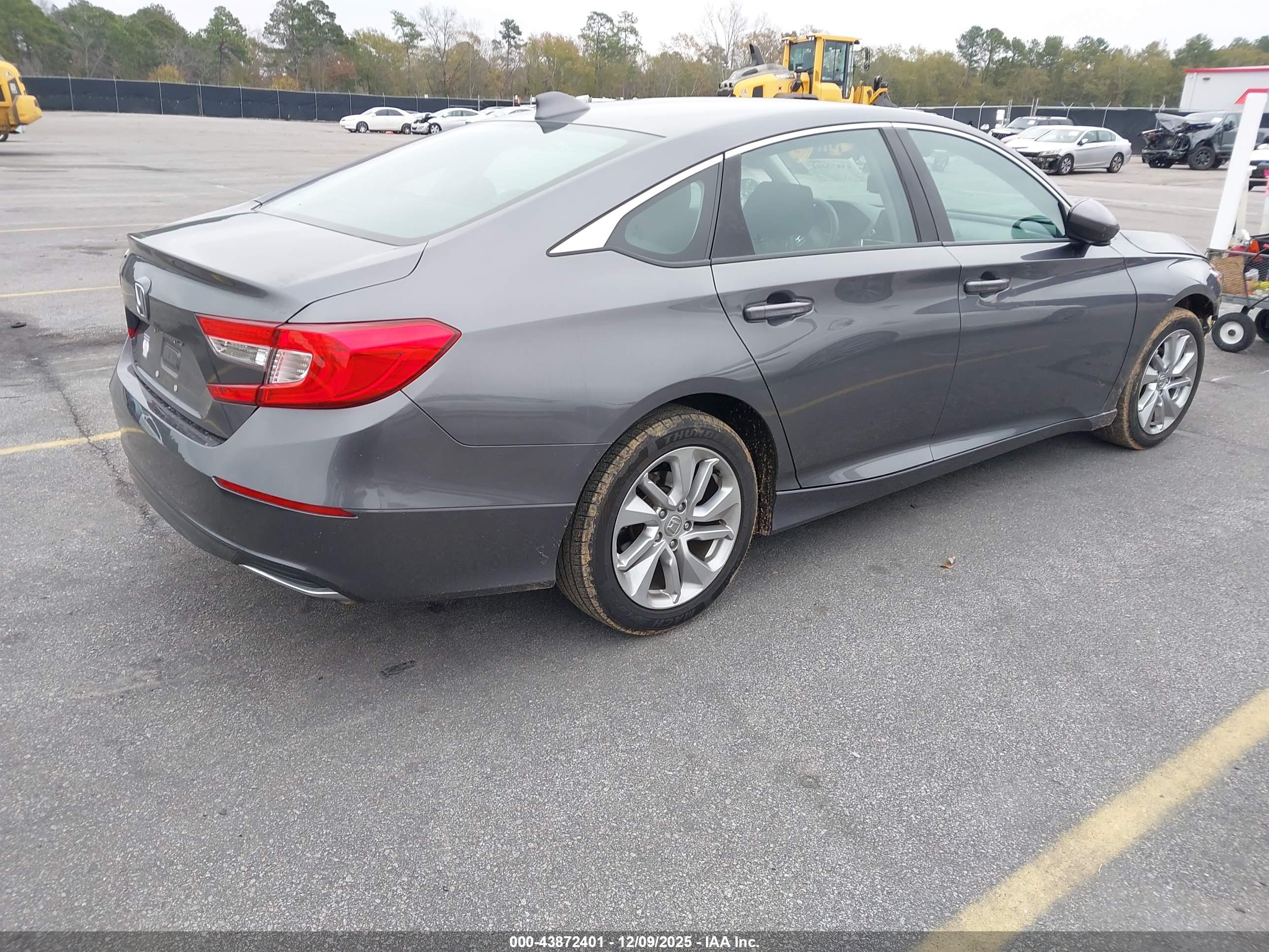 HONDA ACCORD image 4