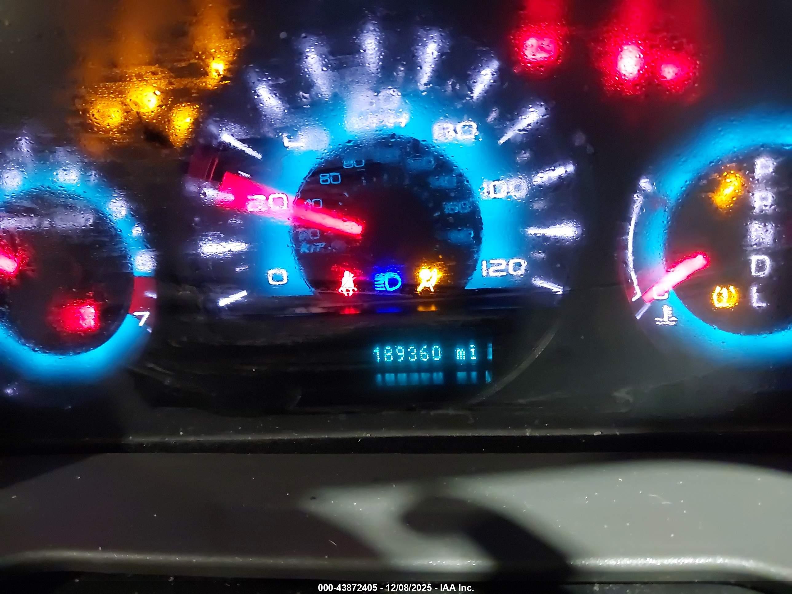 FORD FUSION image 7