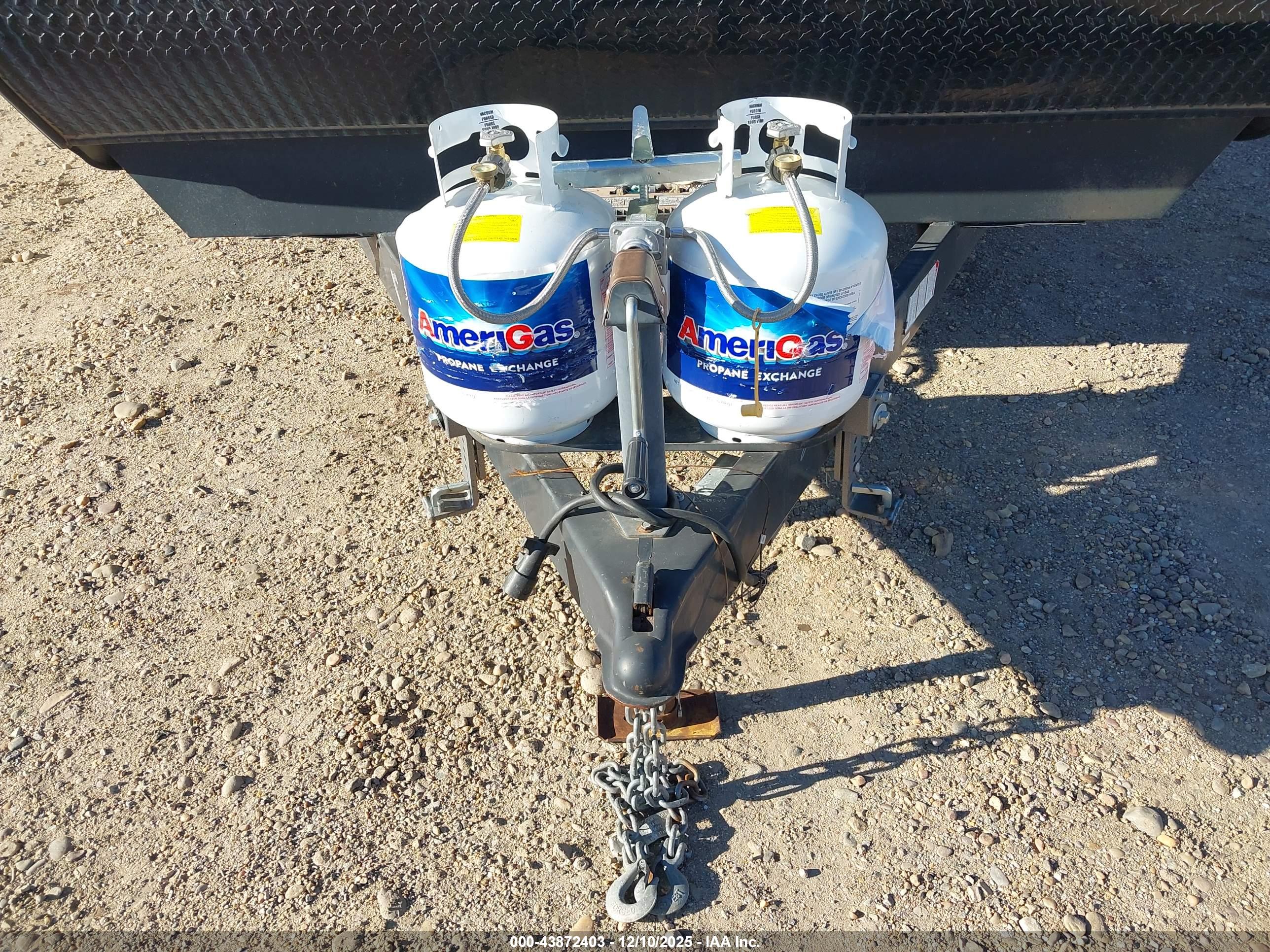 HEARTLAND PROWLER image 10