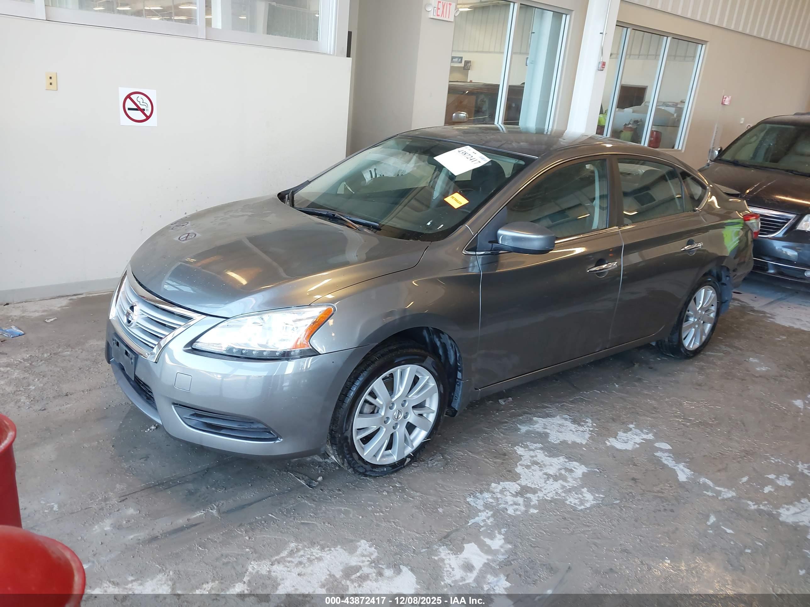 NISSAN SENTRA image 2