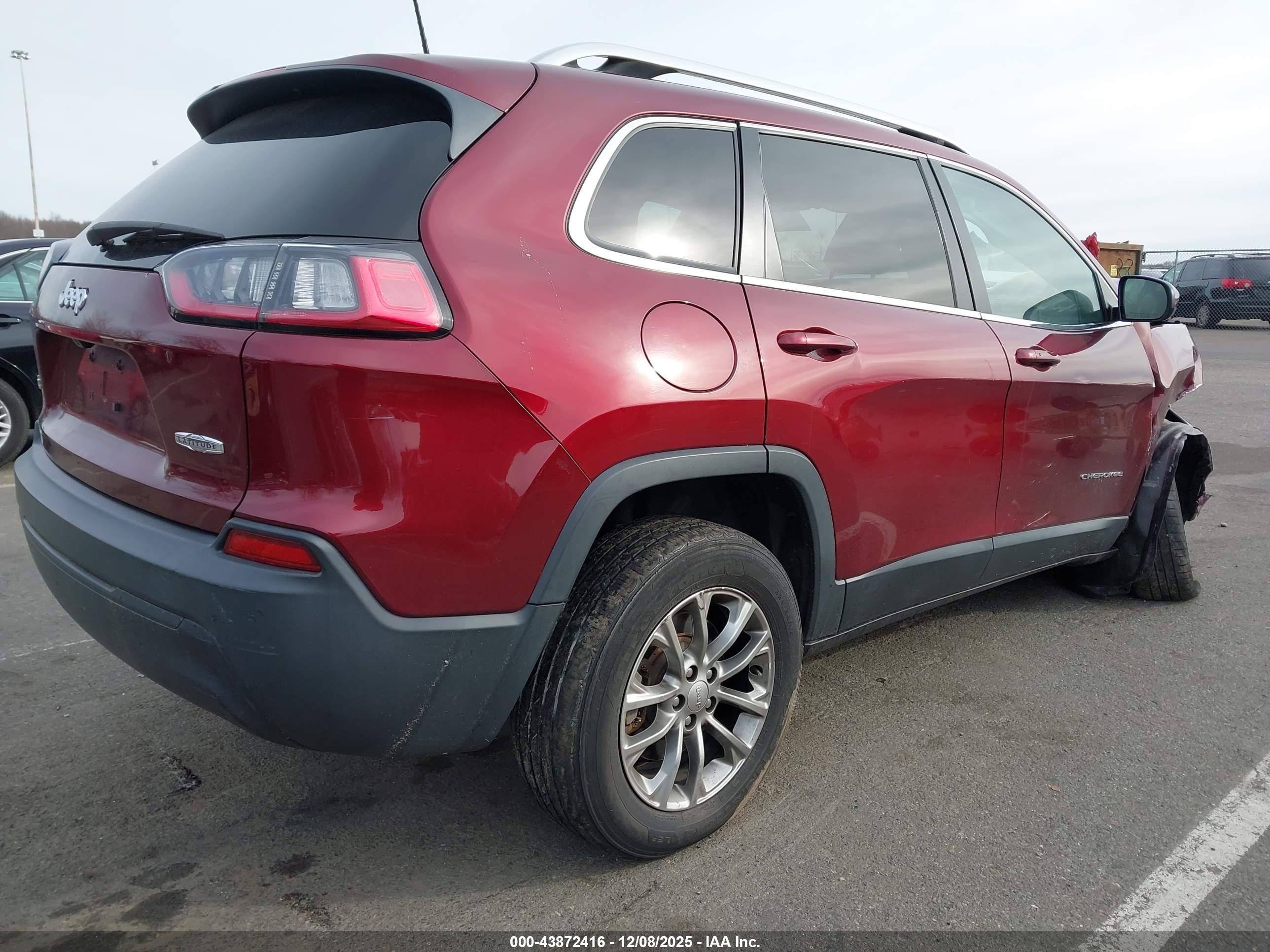 JEEP CHEROKEE image 4