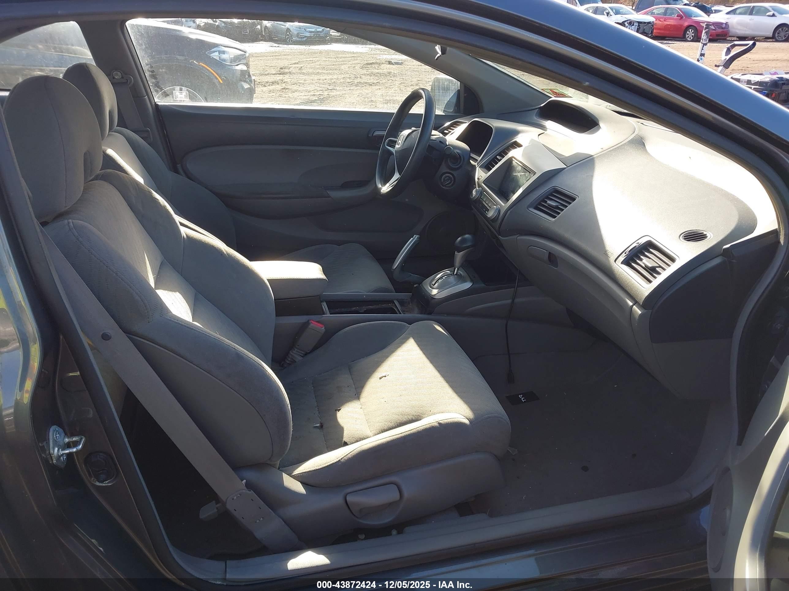 HONDA CIVIC image 5