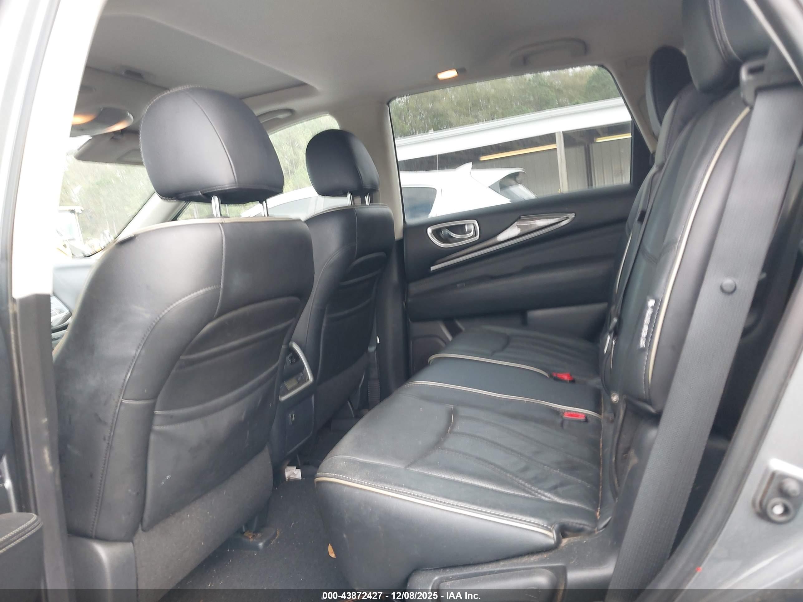 INFINITI QX60 image 8