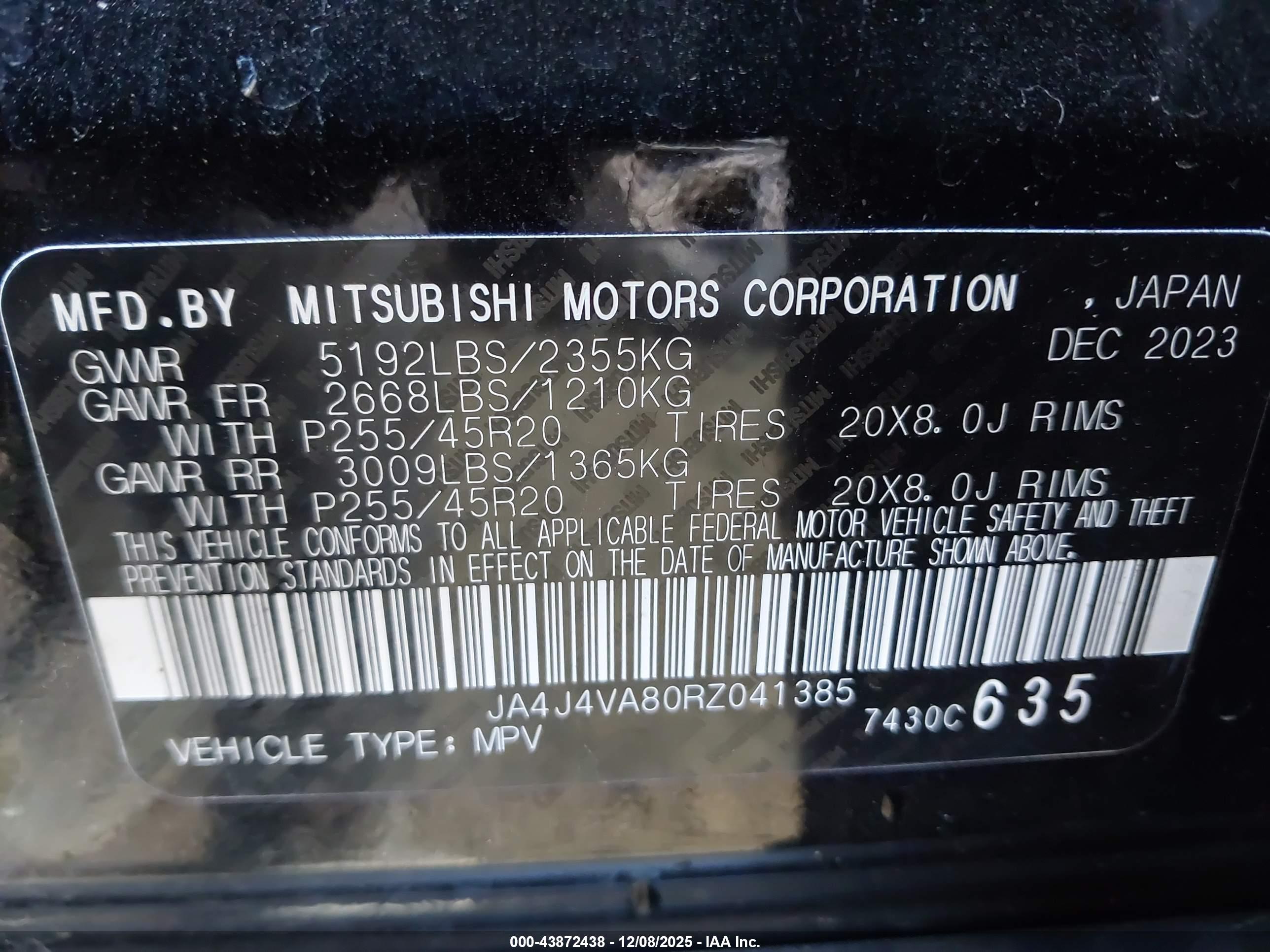 MITSUBISHI OUTLANDER image 9