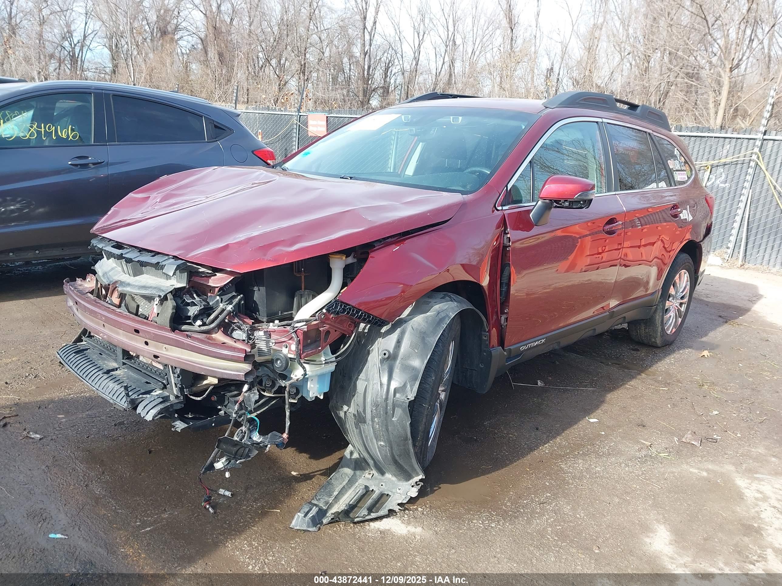 SUBARU OUTBACK image 2