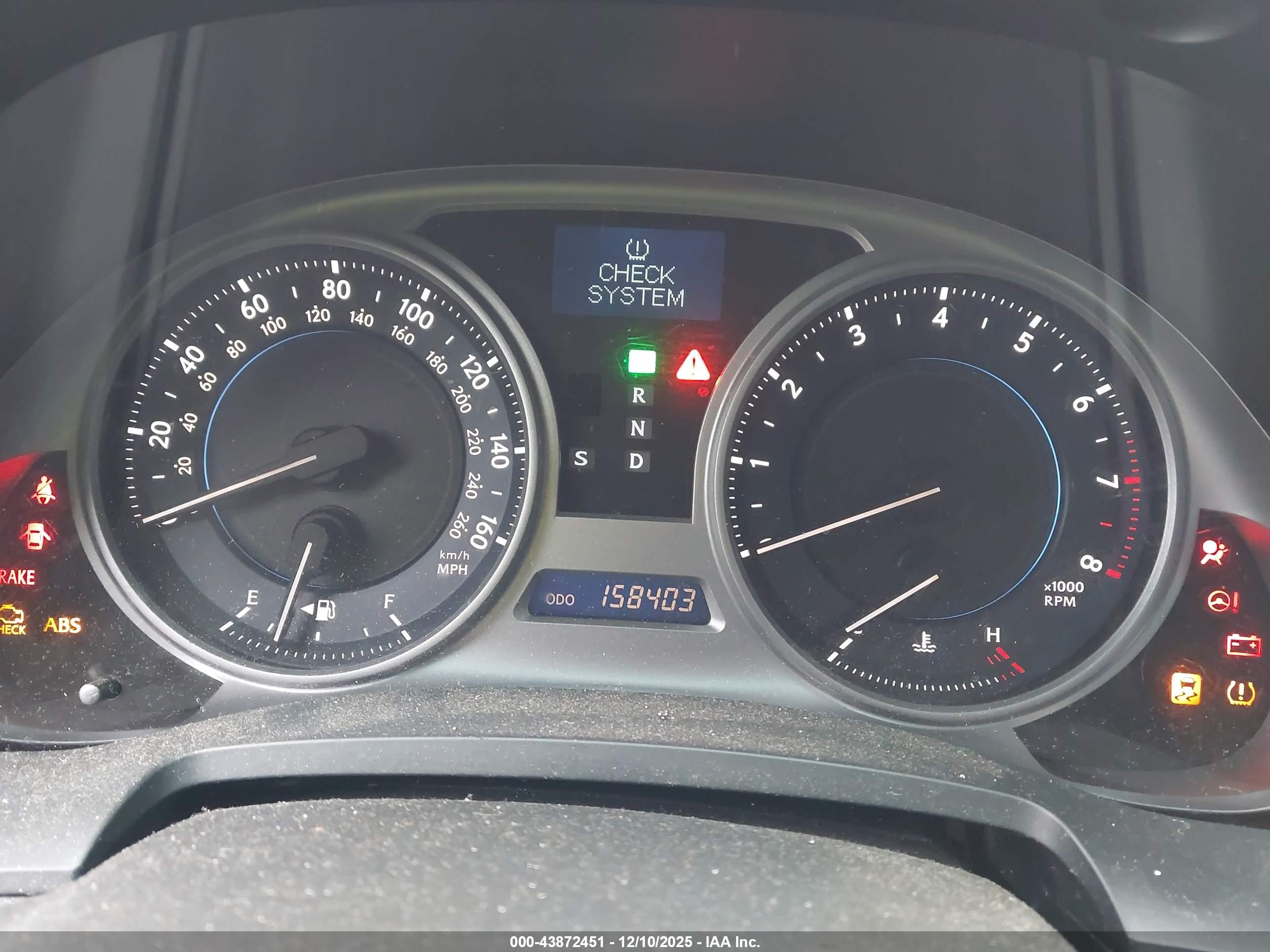 LEXUS IS image 7