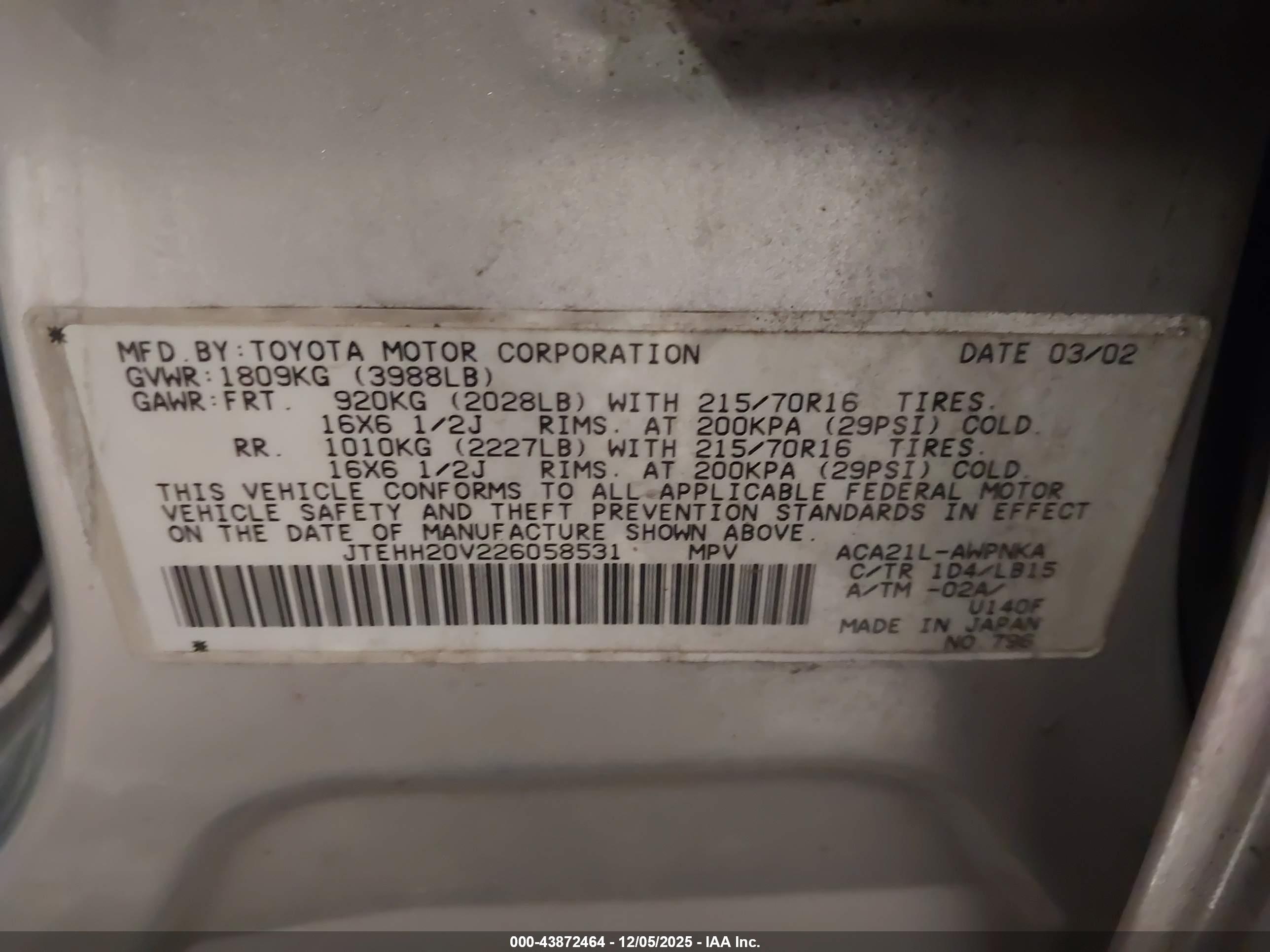 TOYOTA RAV4 image 9