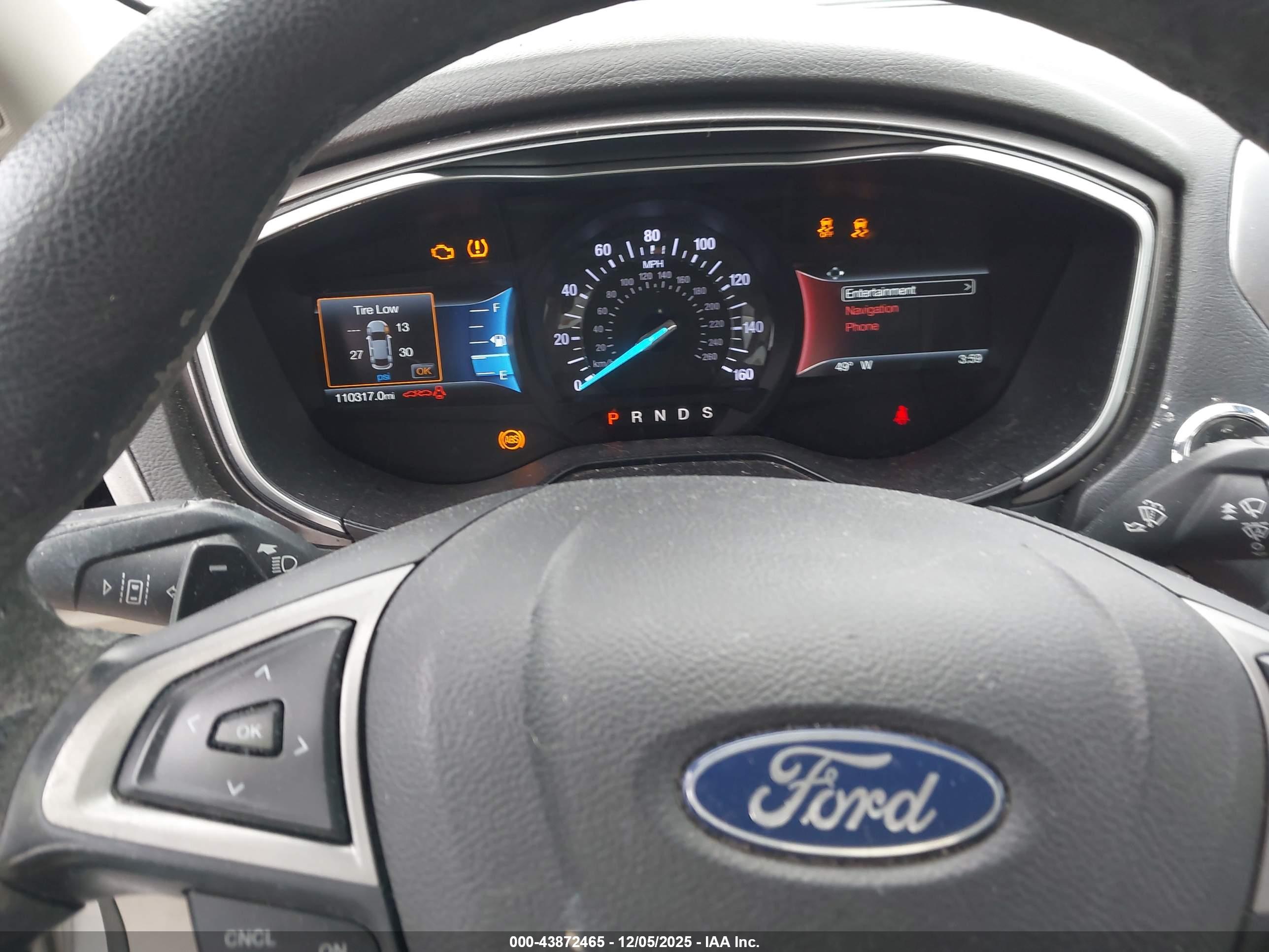 FORD FUSION image 7
