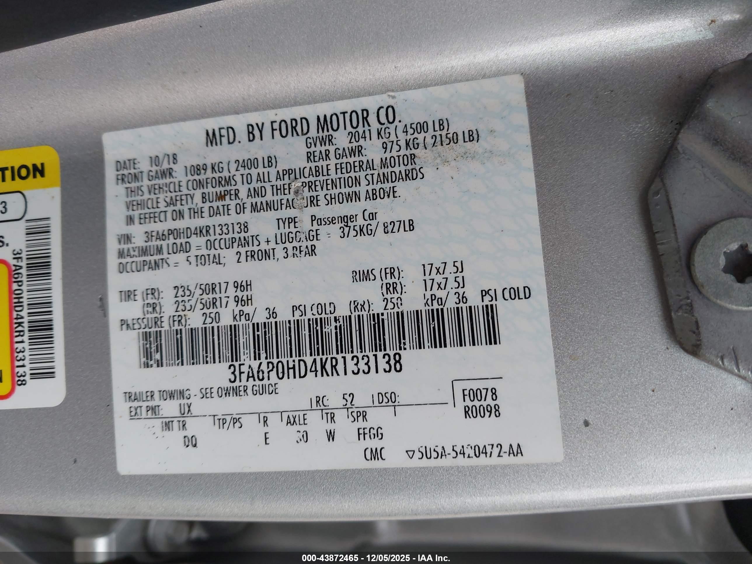 FORD FUSION image 9