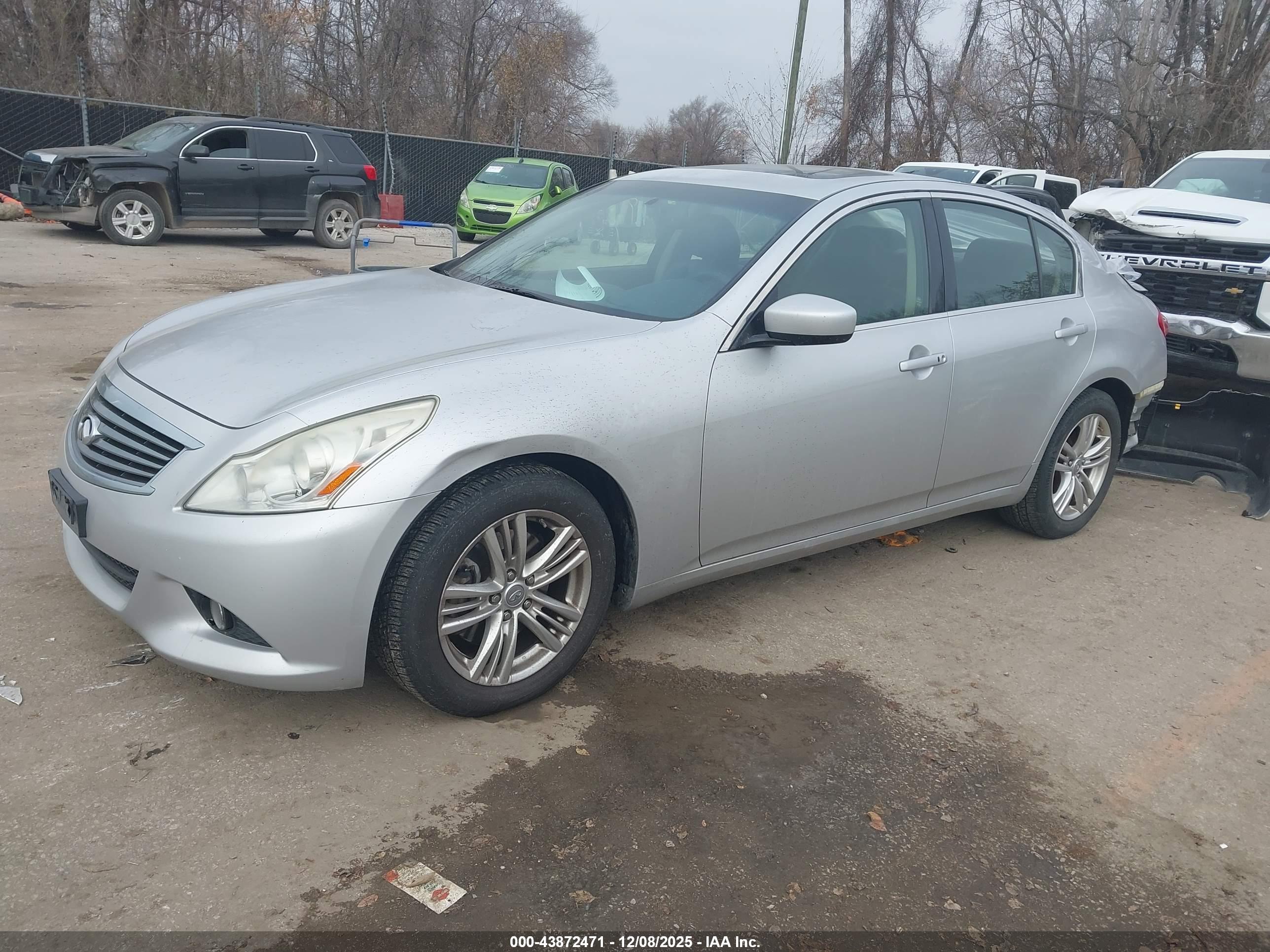 INFINITI G37X image 2