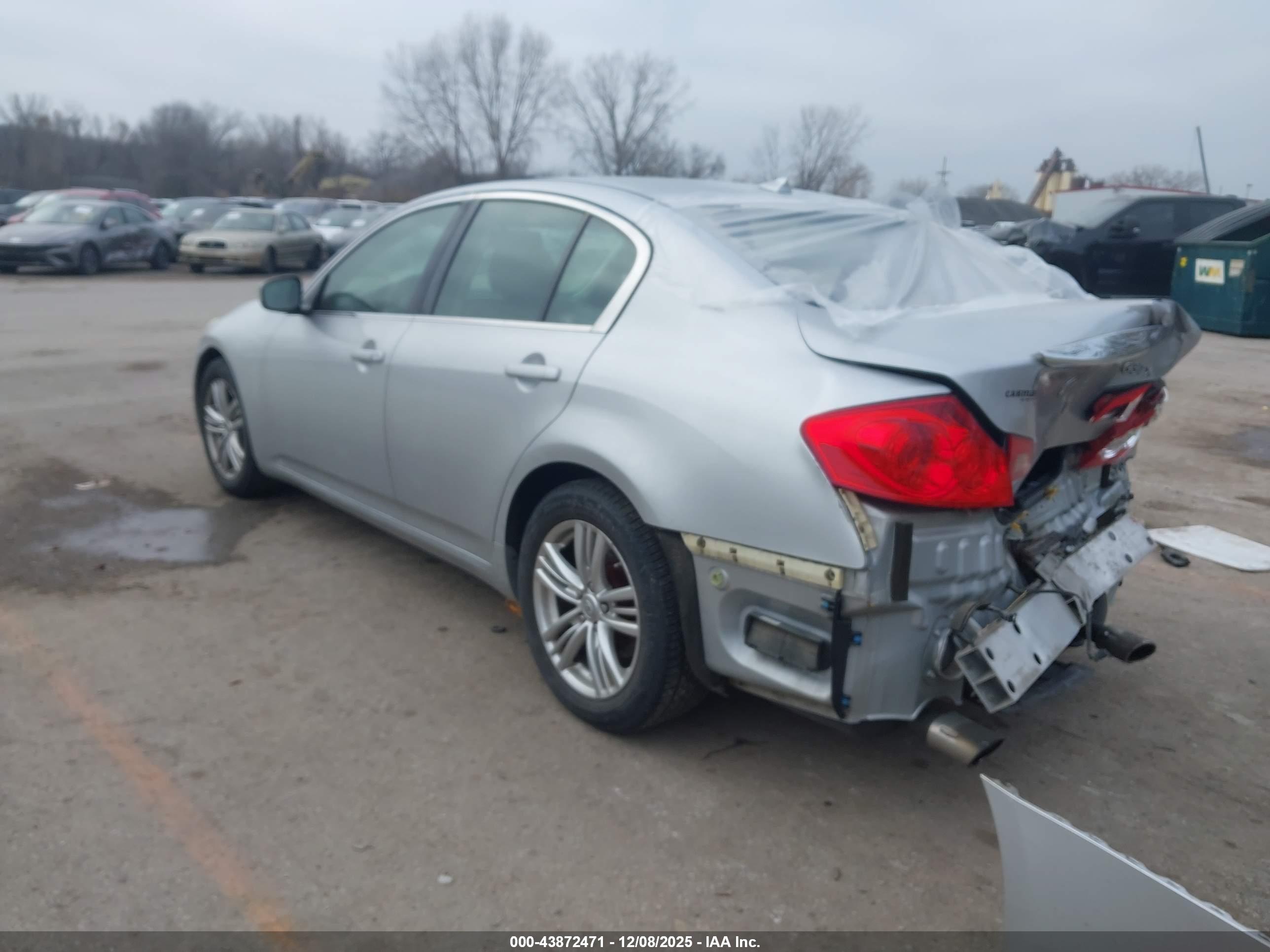 INFINITI G37X image 3