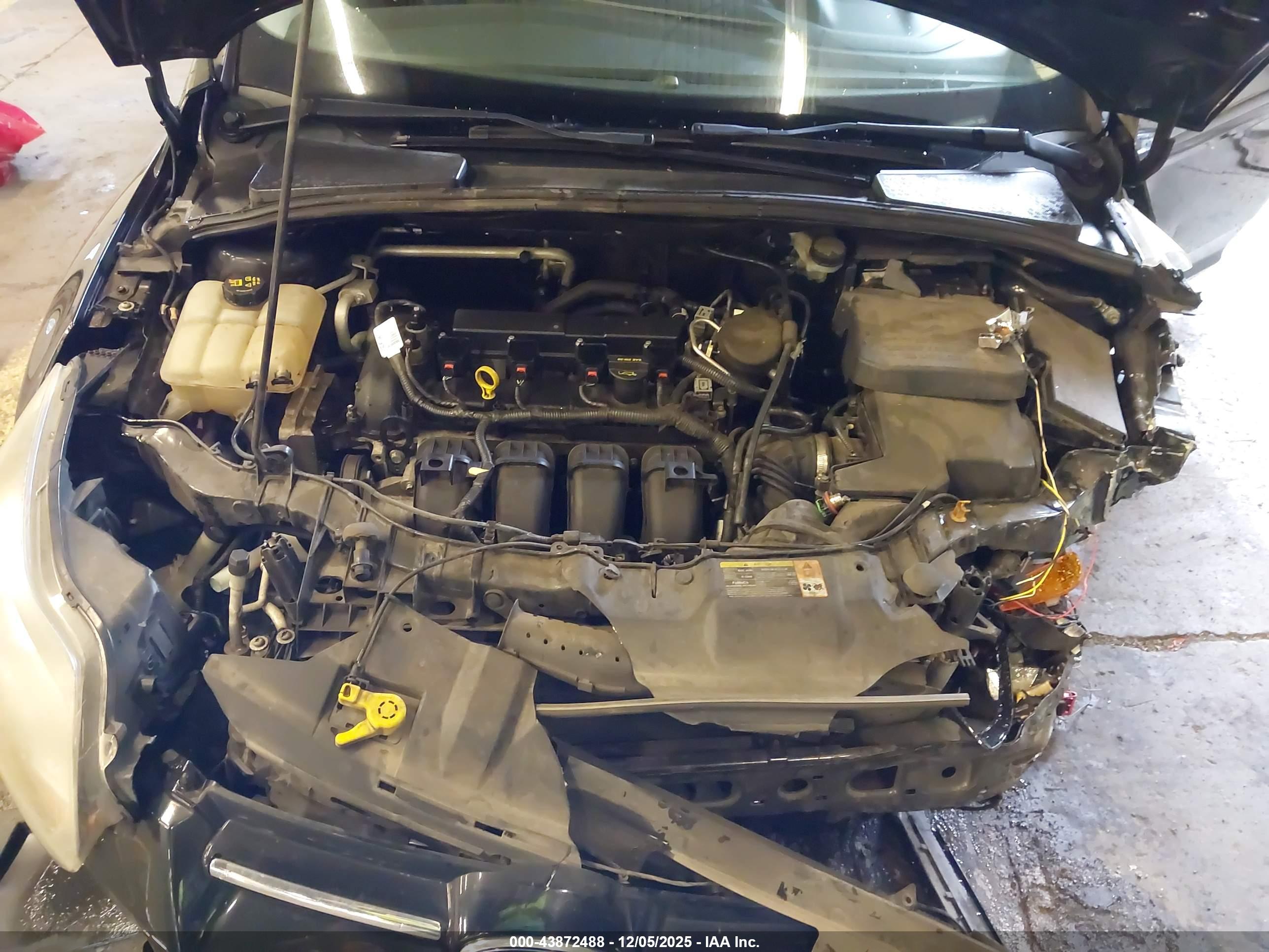 FORD FOCUS image 10