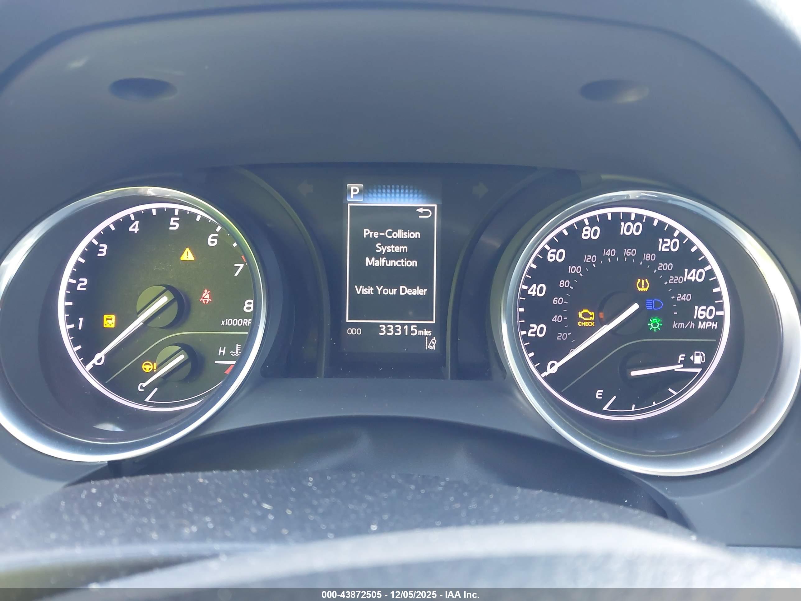 TOYOTA CAMRY image 7