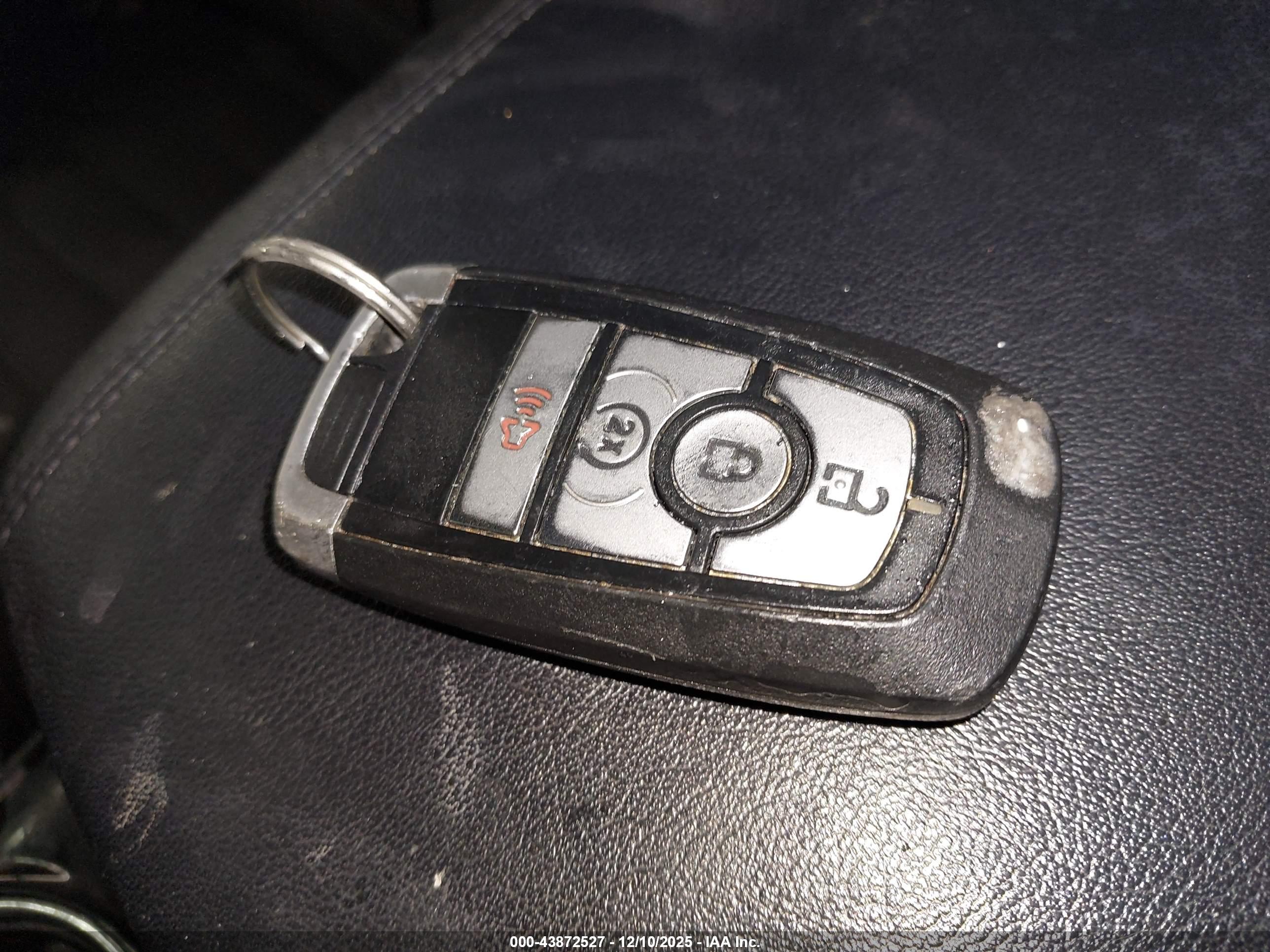 FORD EDGE image 11