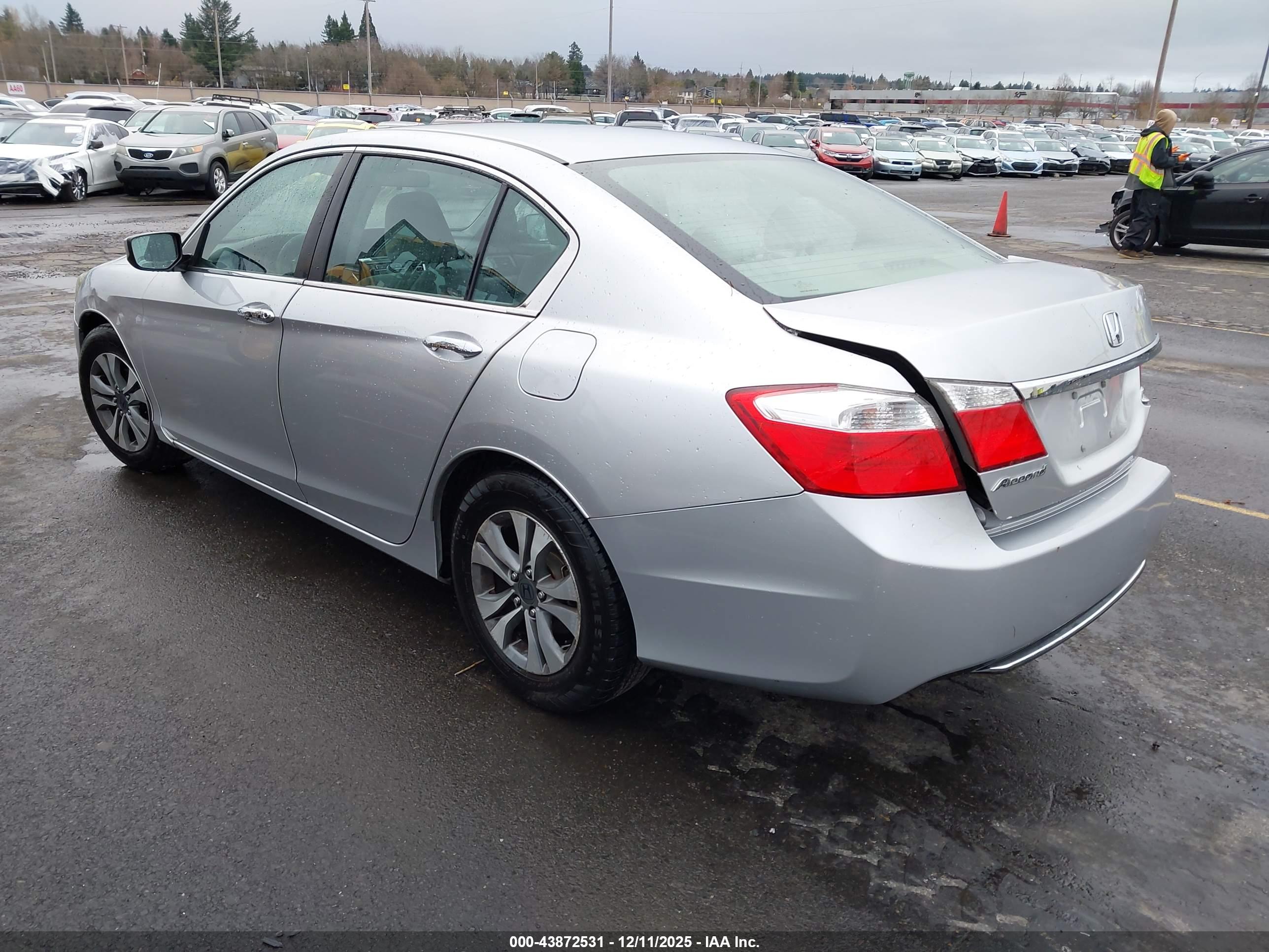 HONDA ACCORD image 3
