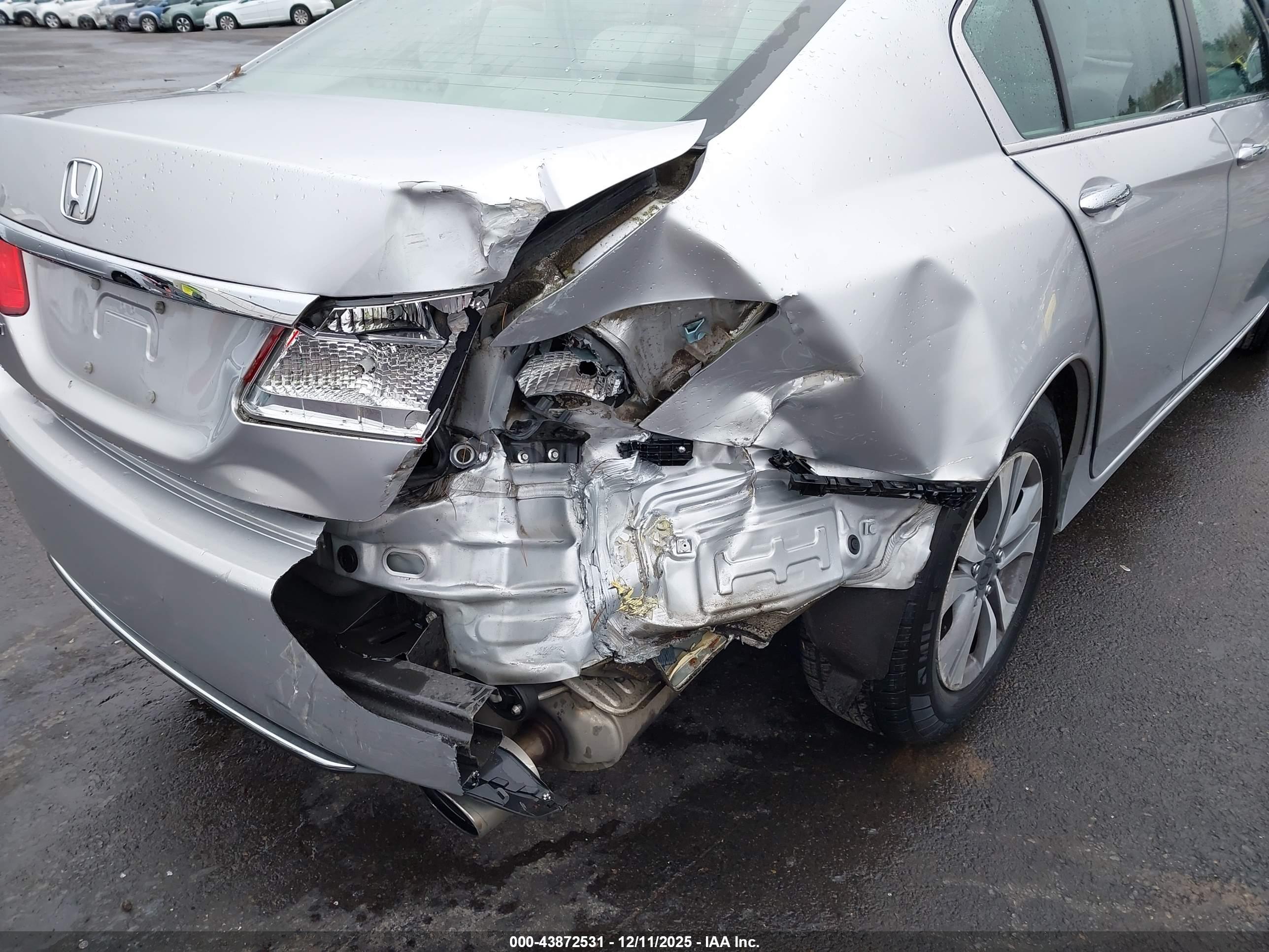 HONDA ACCORD image 6