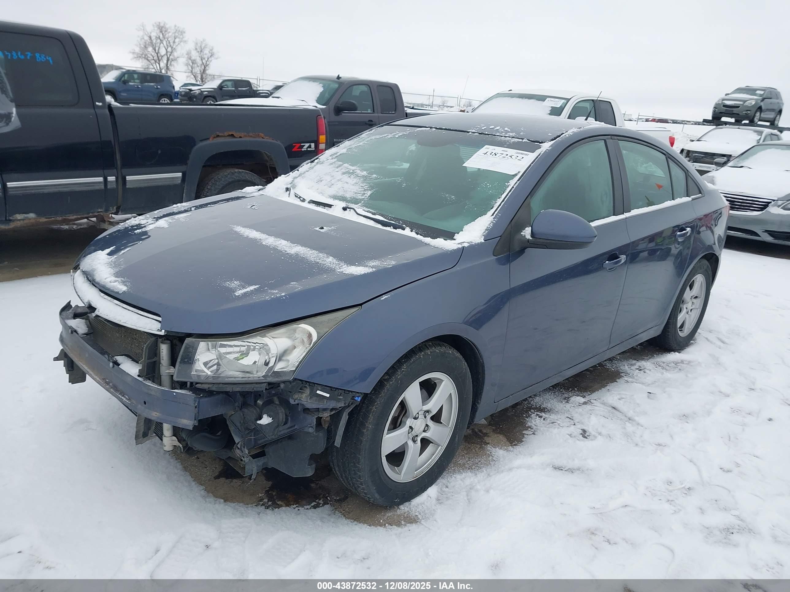 CHEVROLET CRUZE image 2