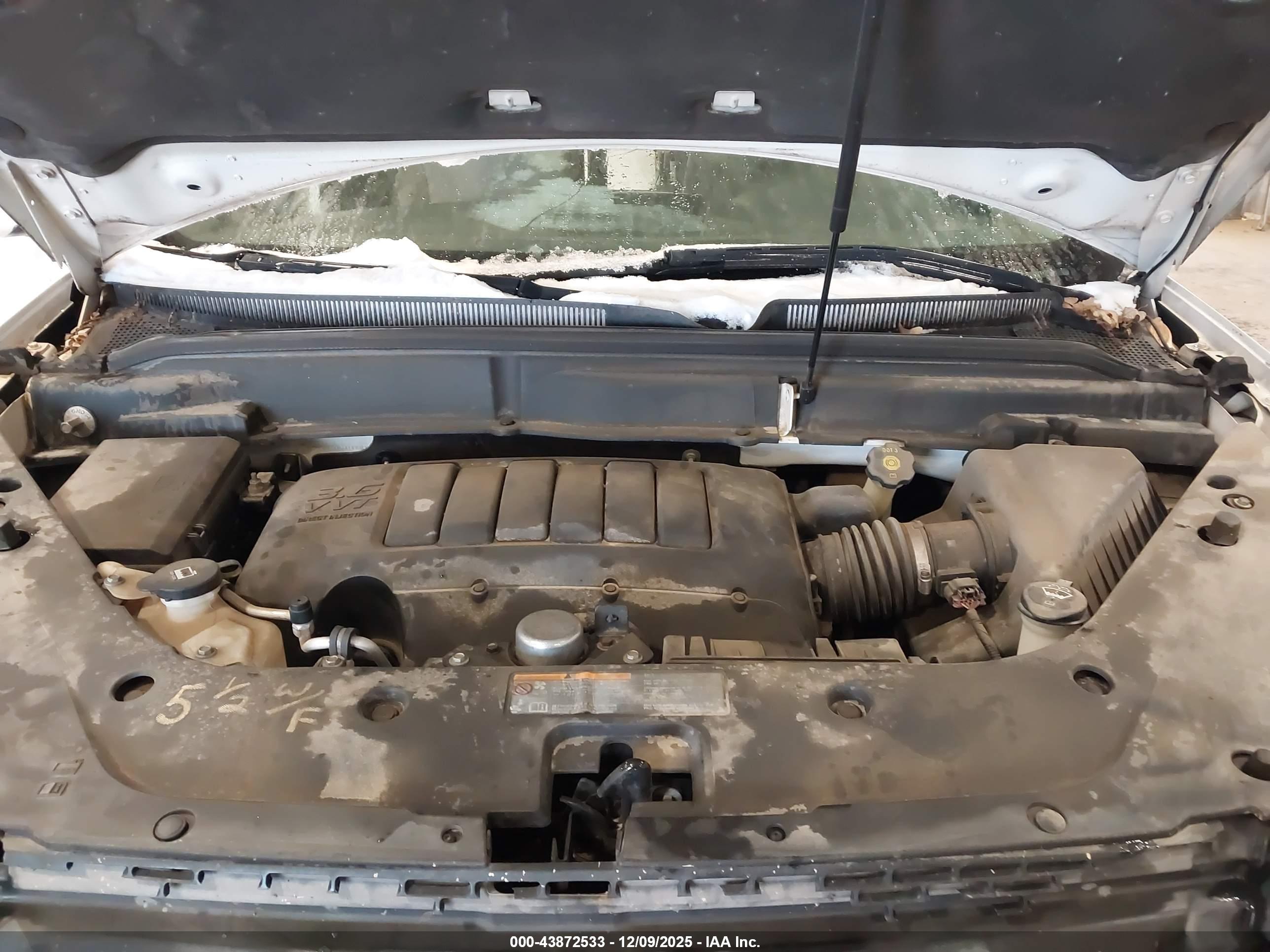 GMC ACADIA image 10
