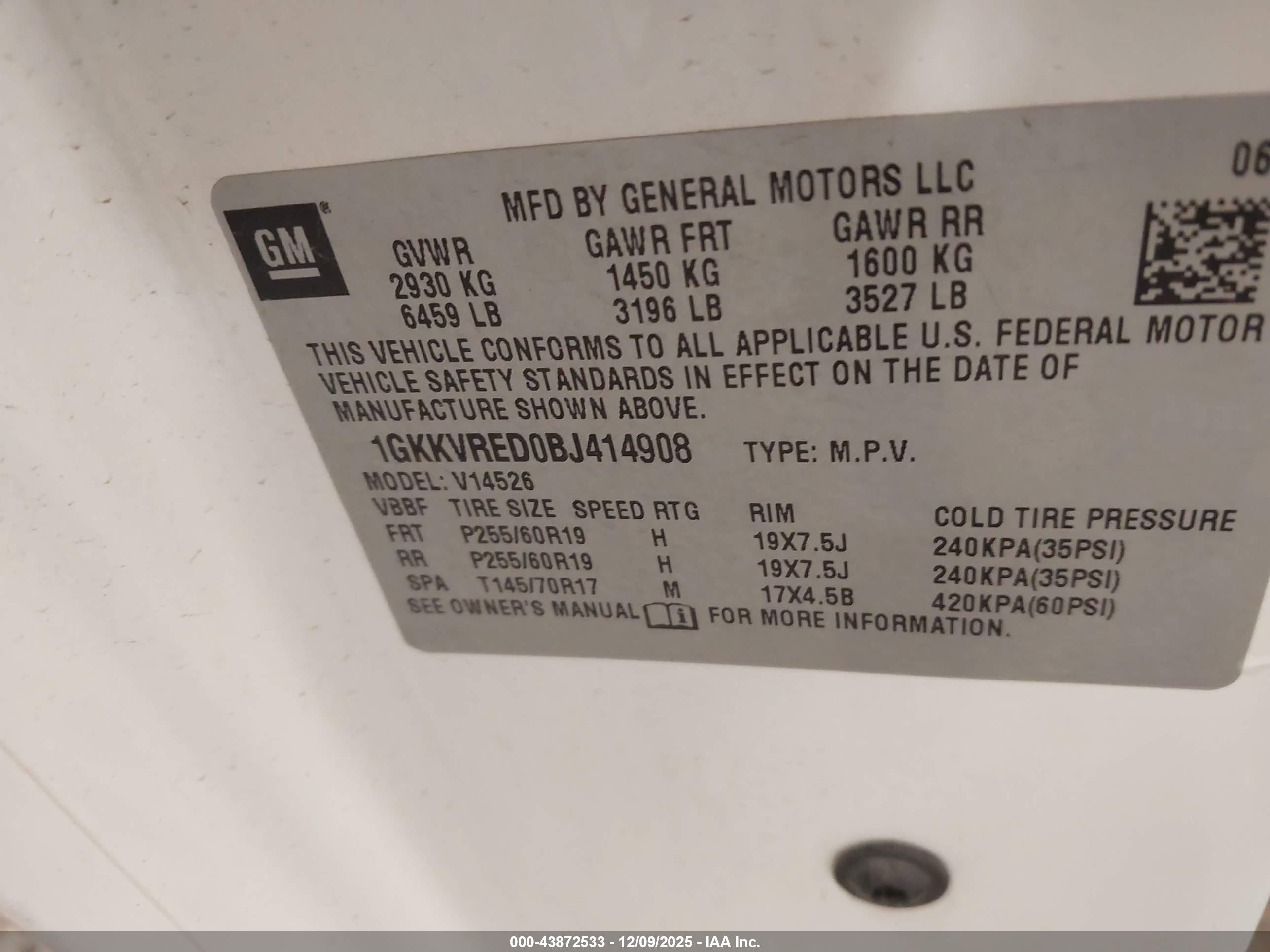 GMC ACADIA image 9