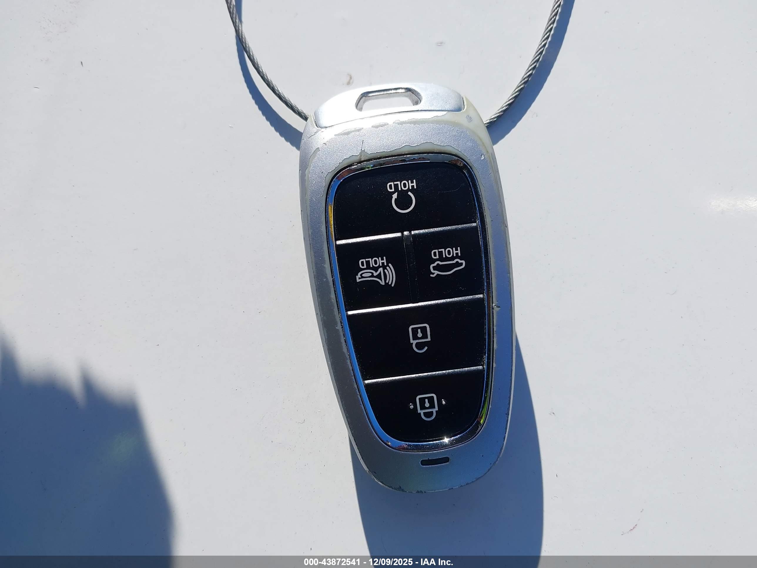 HYUNDAI SONATA image 11