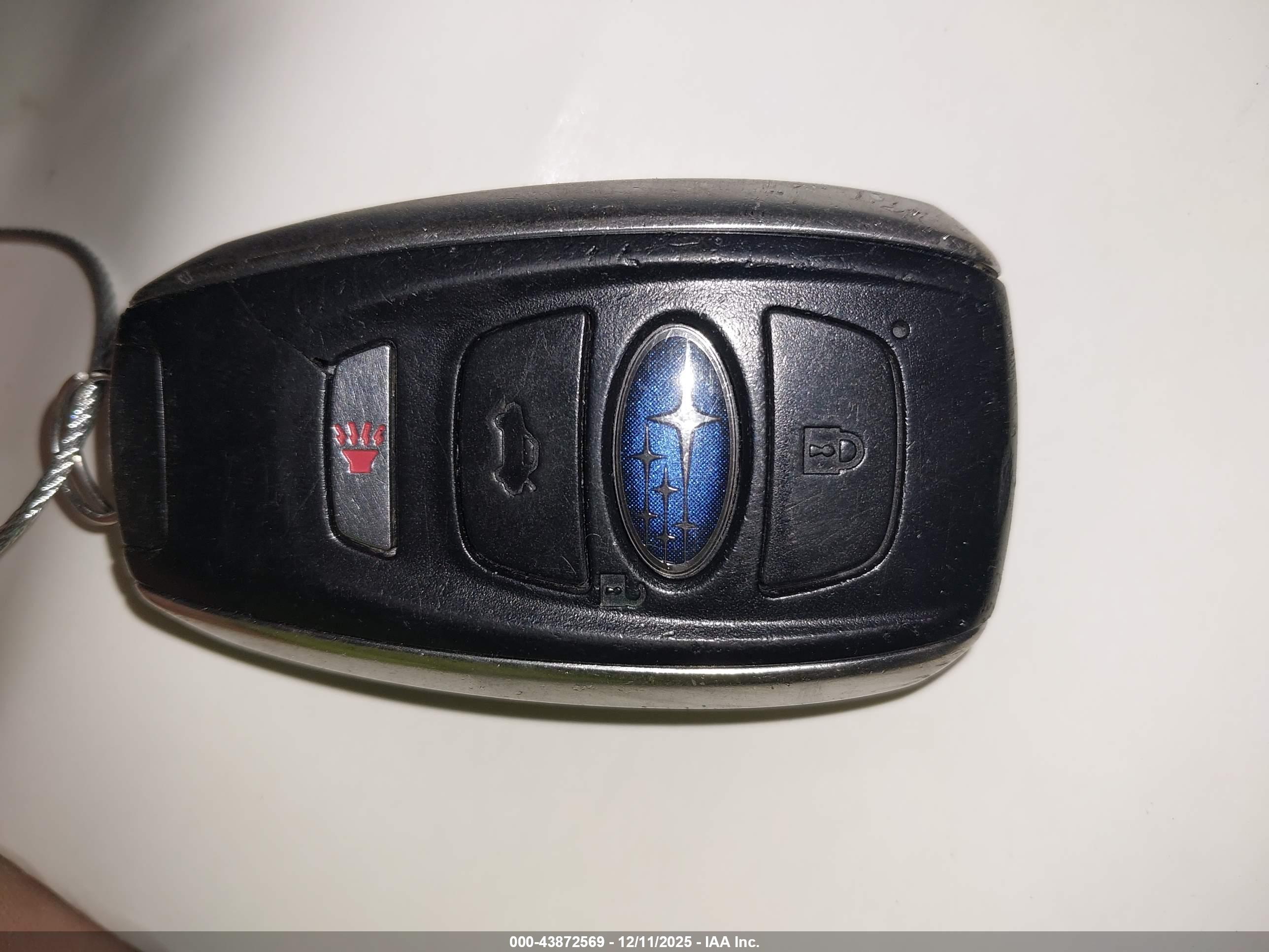 SUBARU OUTBACK image 11