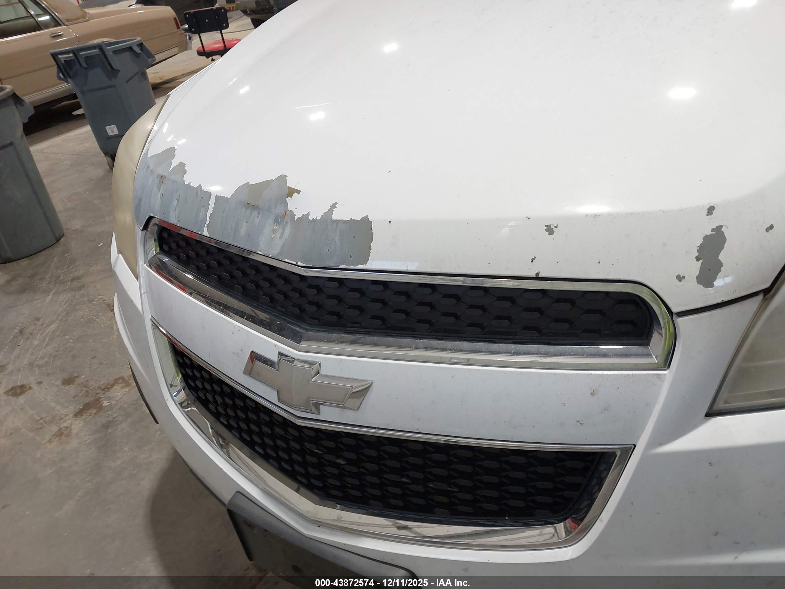 CHEVROLET EQUINOX image 6