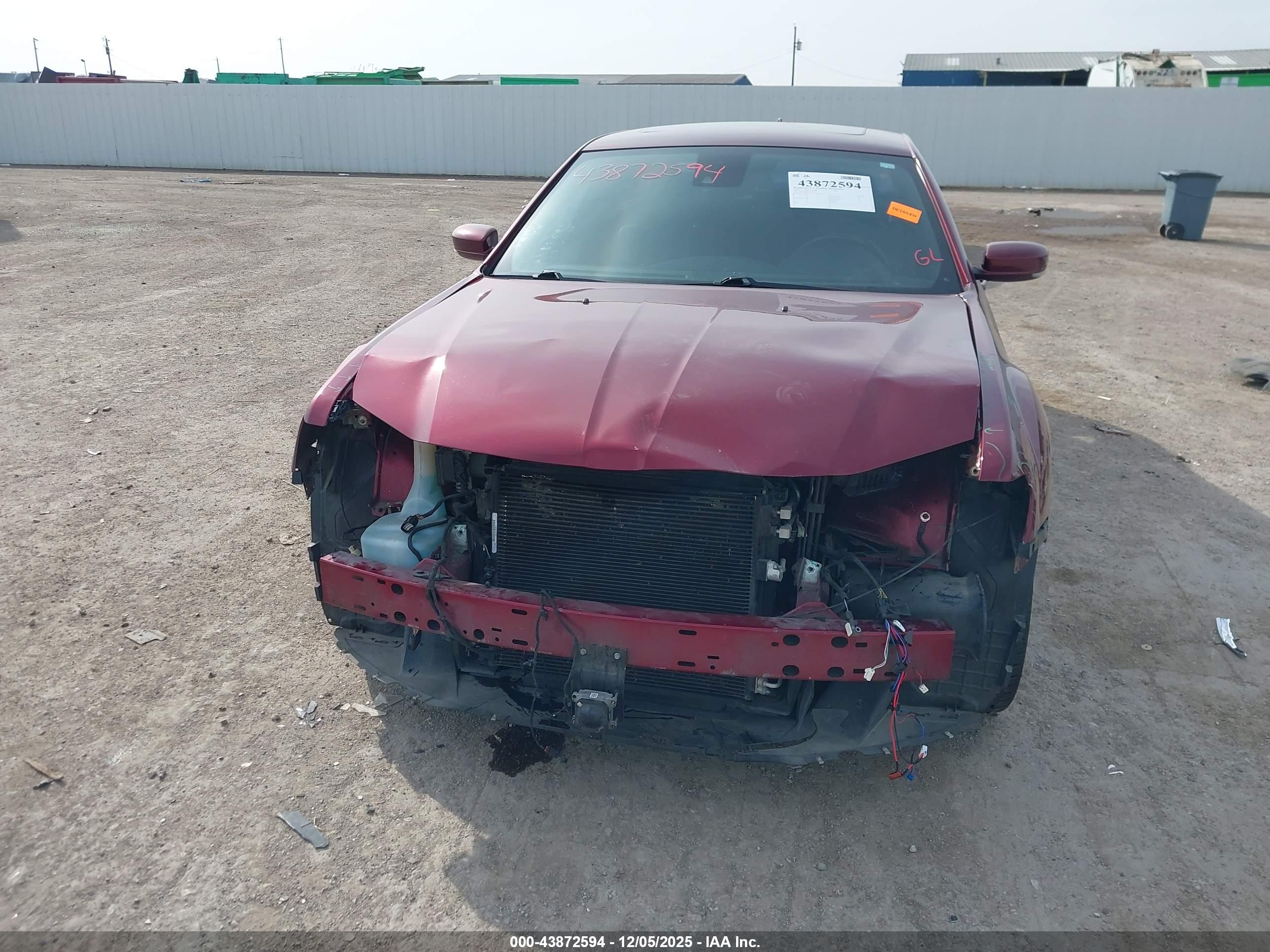 CHRYSLER 300 image 6