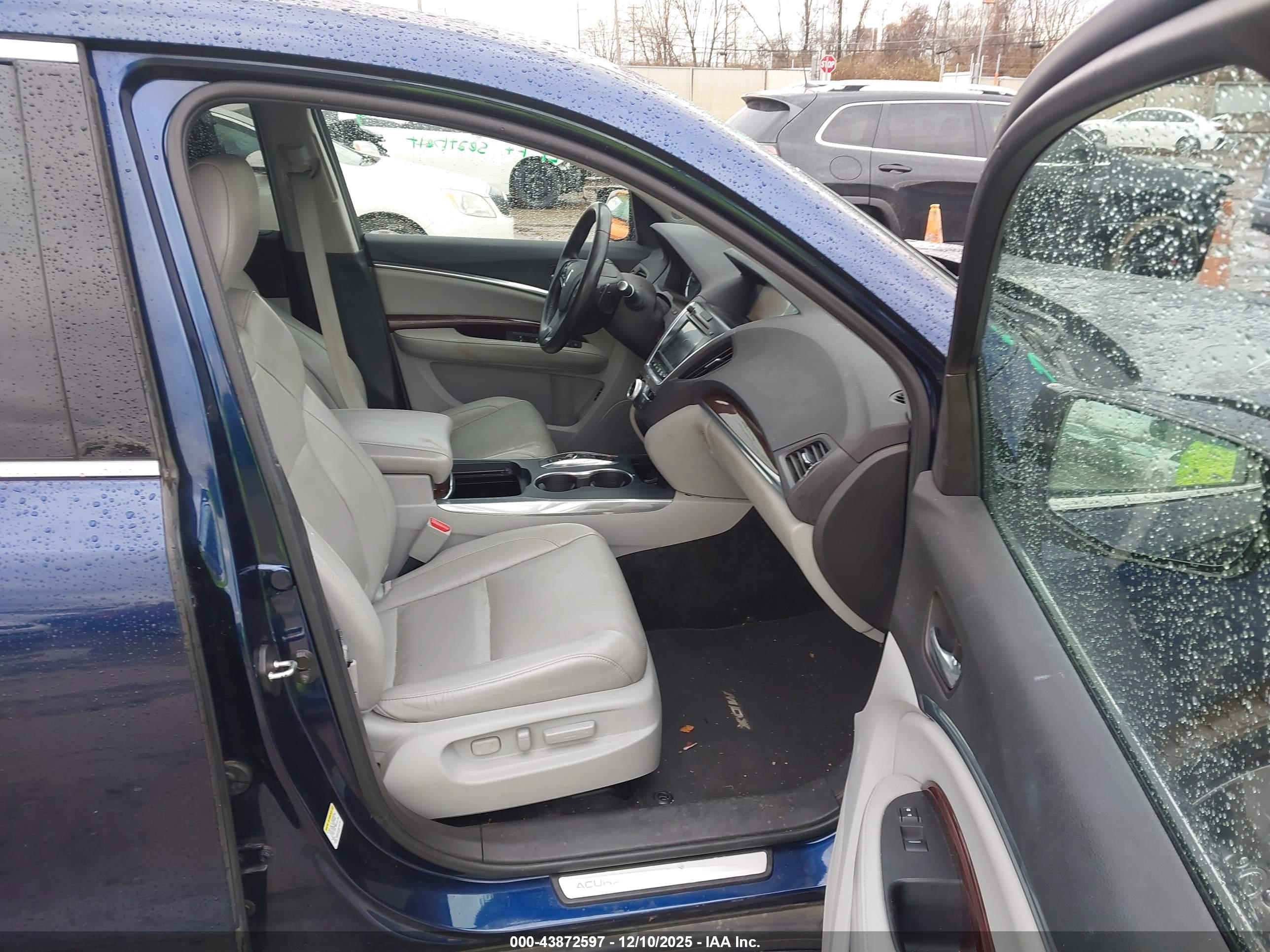 ACURA MDX image 5