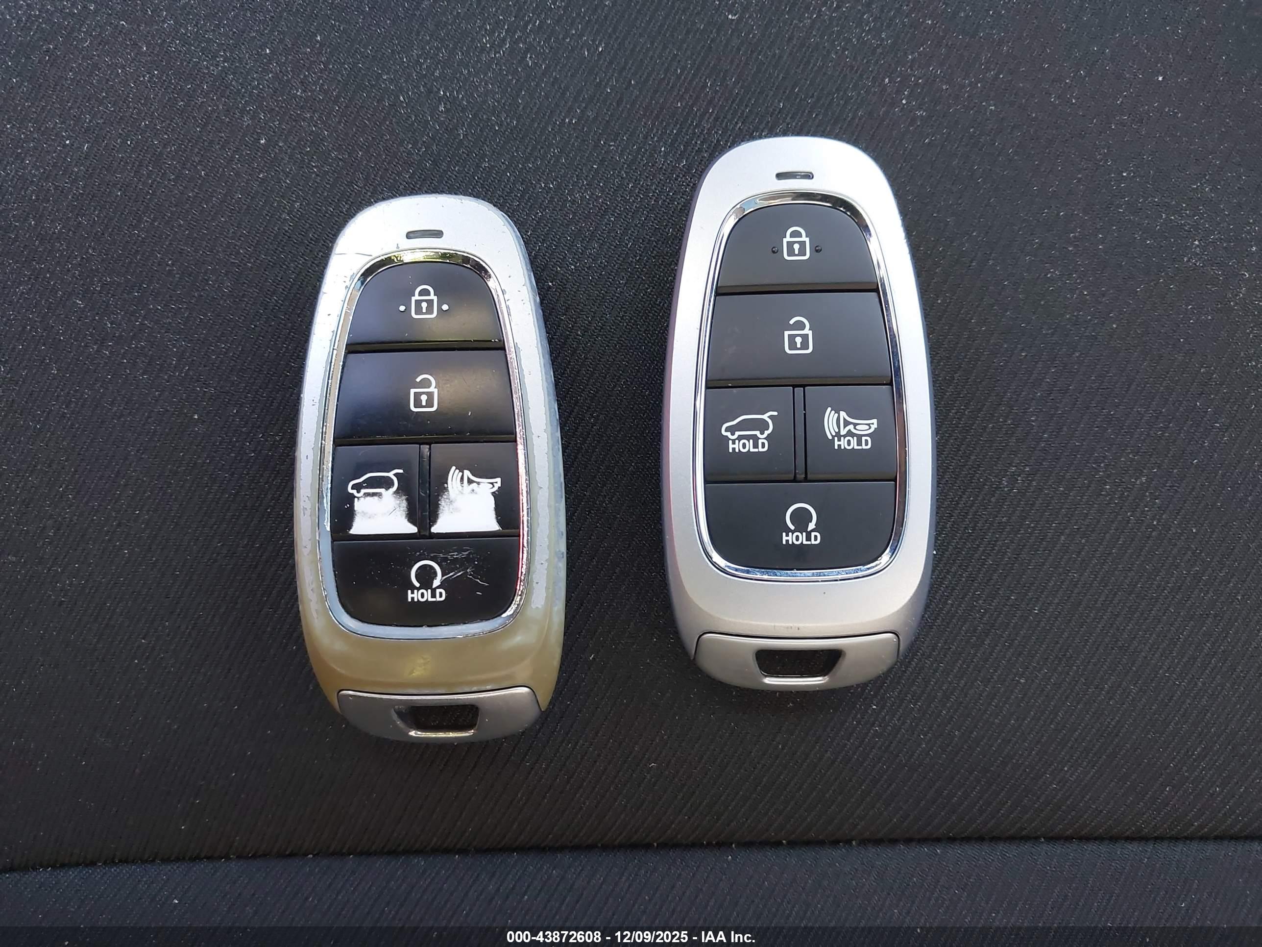 HYUNDAI TUCSON image 11