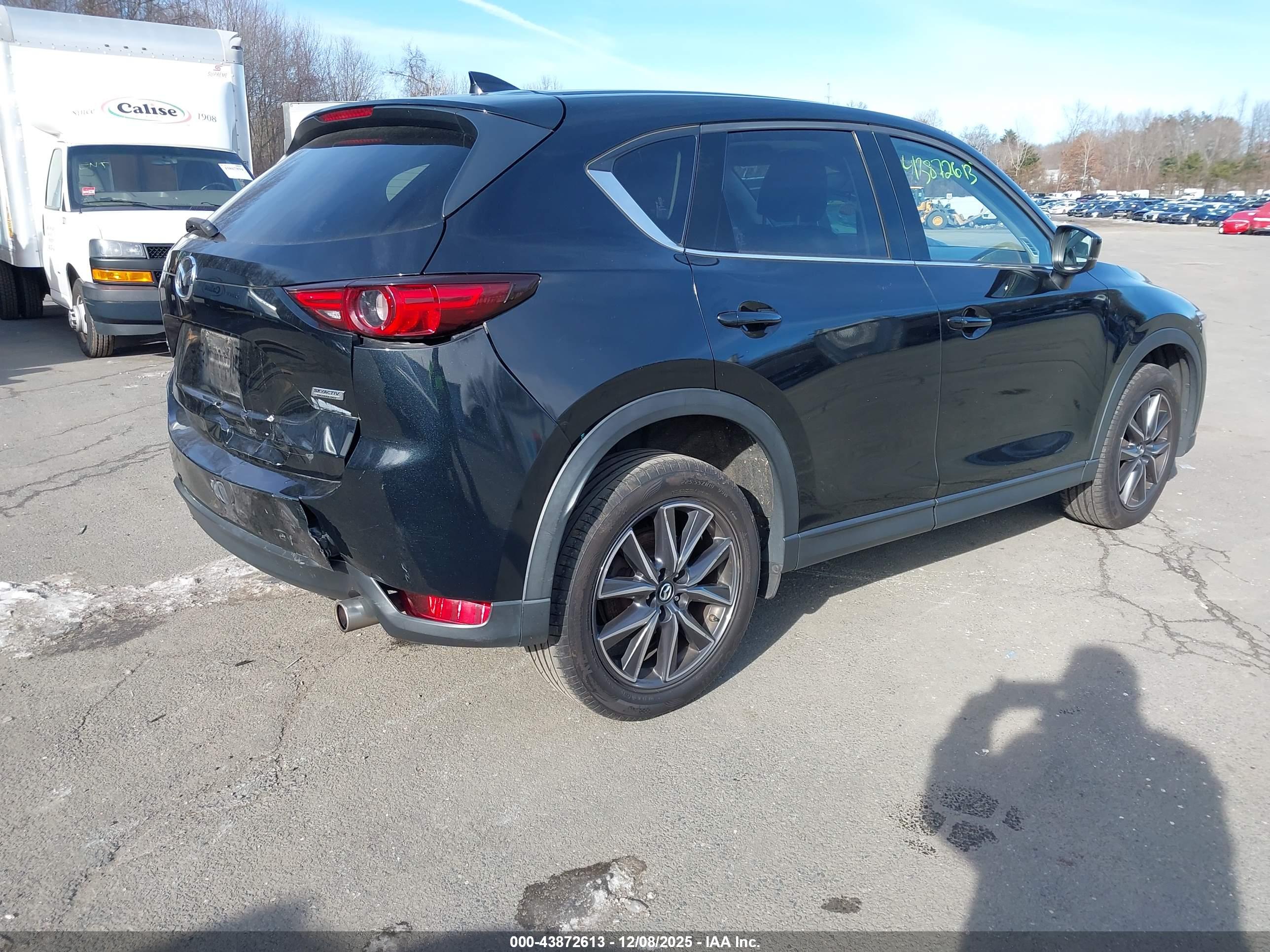 MAZDA CX-5 image 4