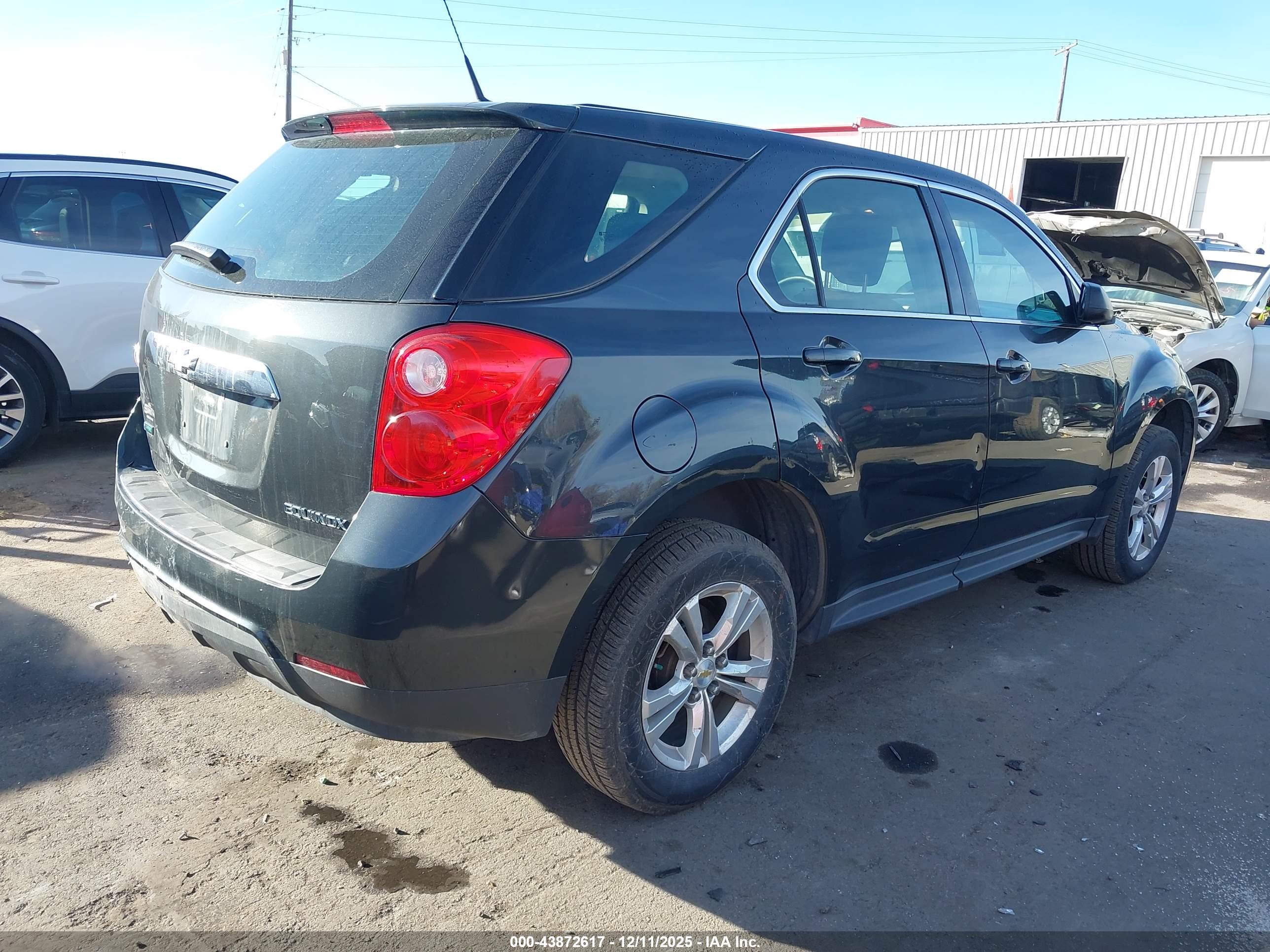 CHEVROLET EQUINOX image 4