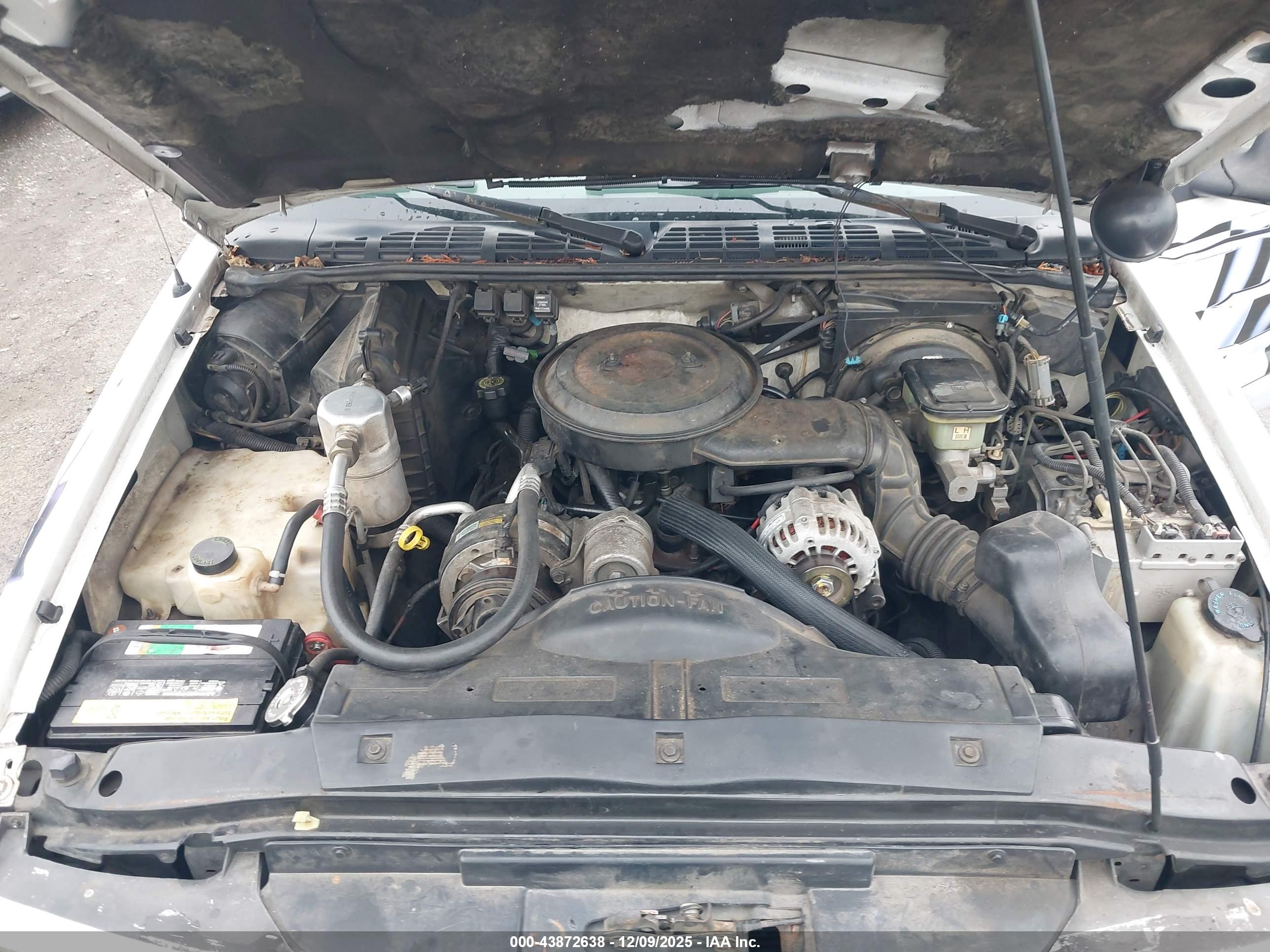 CHEVROLET S image 10