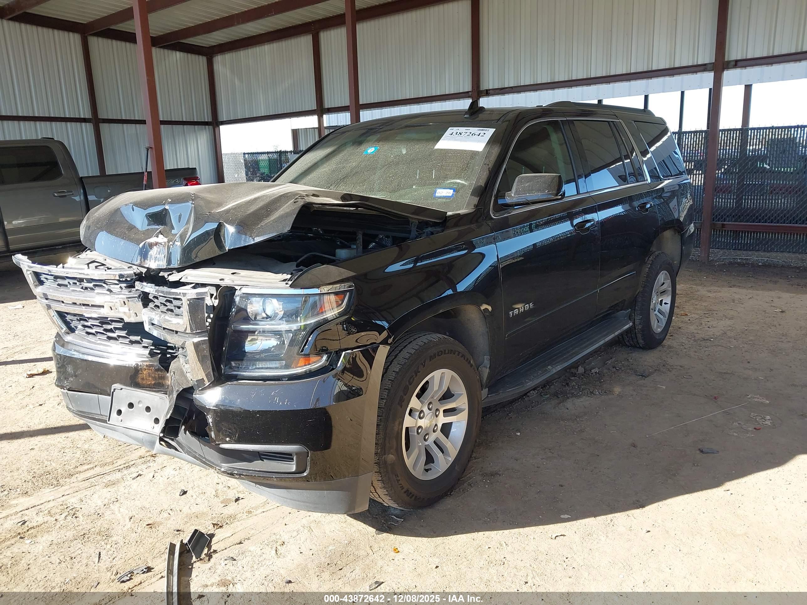 CHEVROLET TAHOE image 2