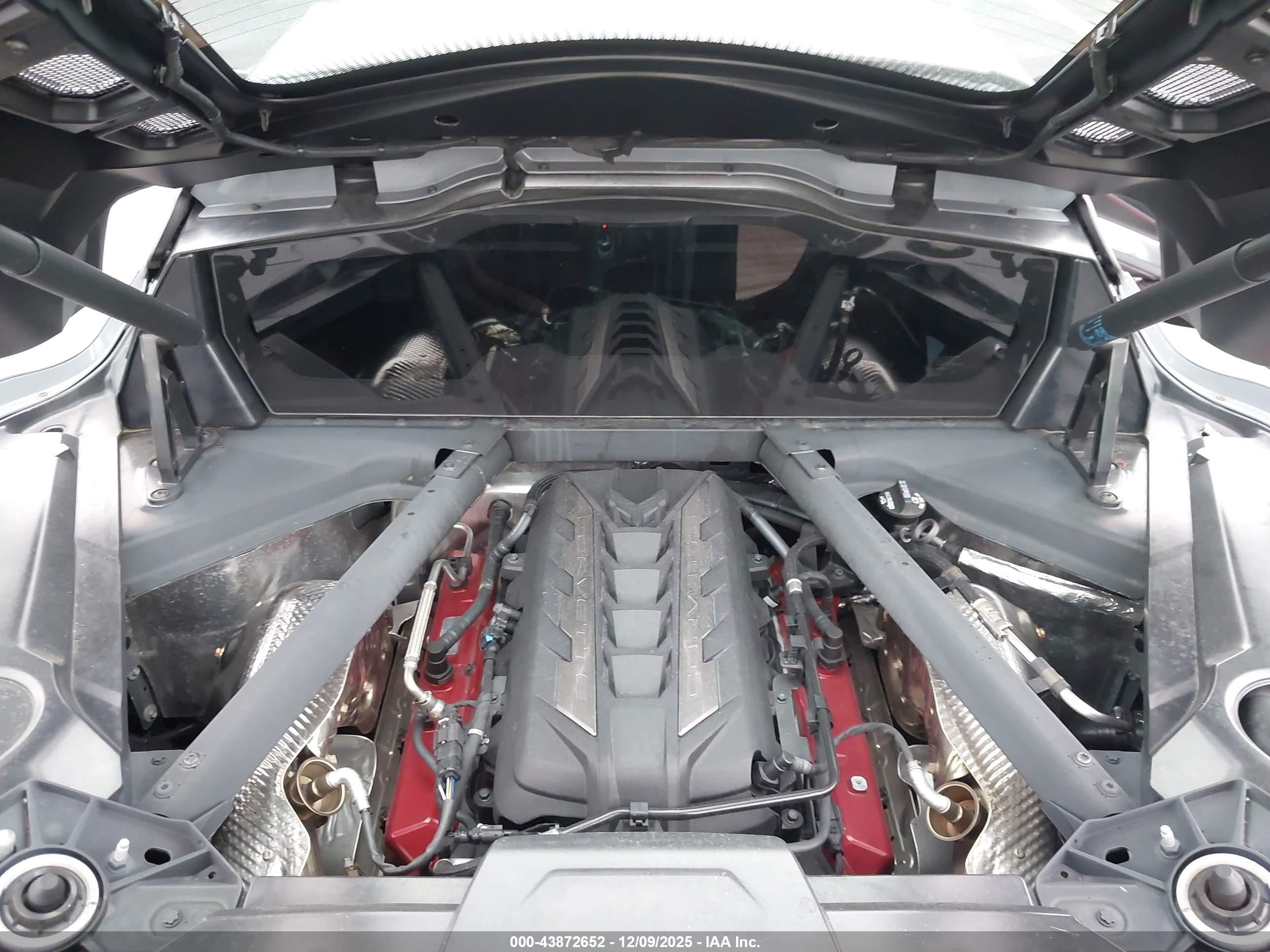 CHEVROLET CORVETTE image 10